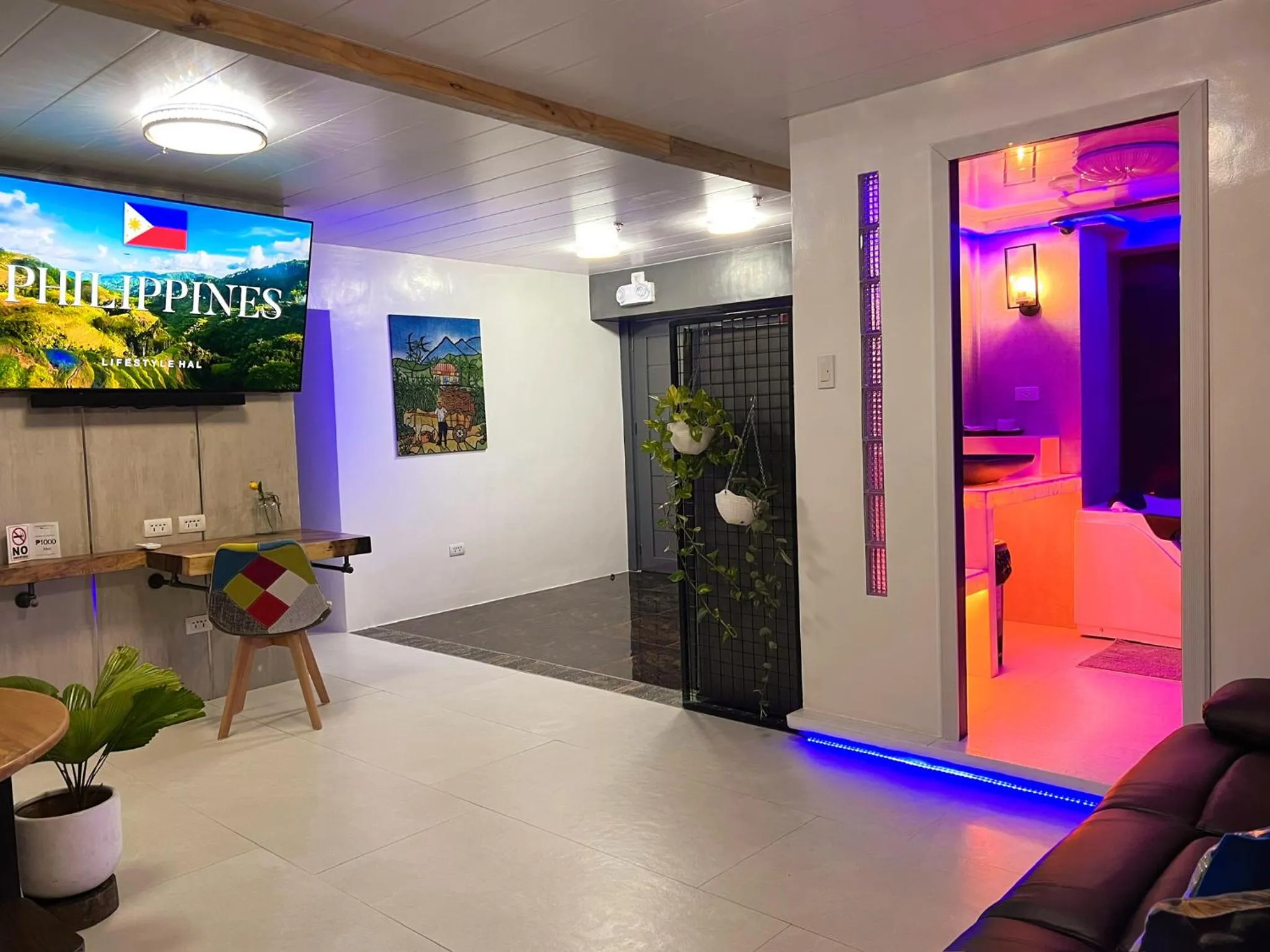 CLOCKWORKORANGE Luxury Suites