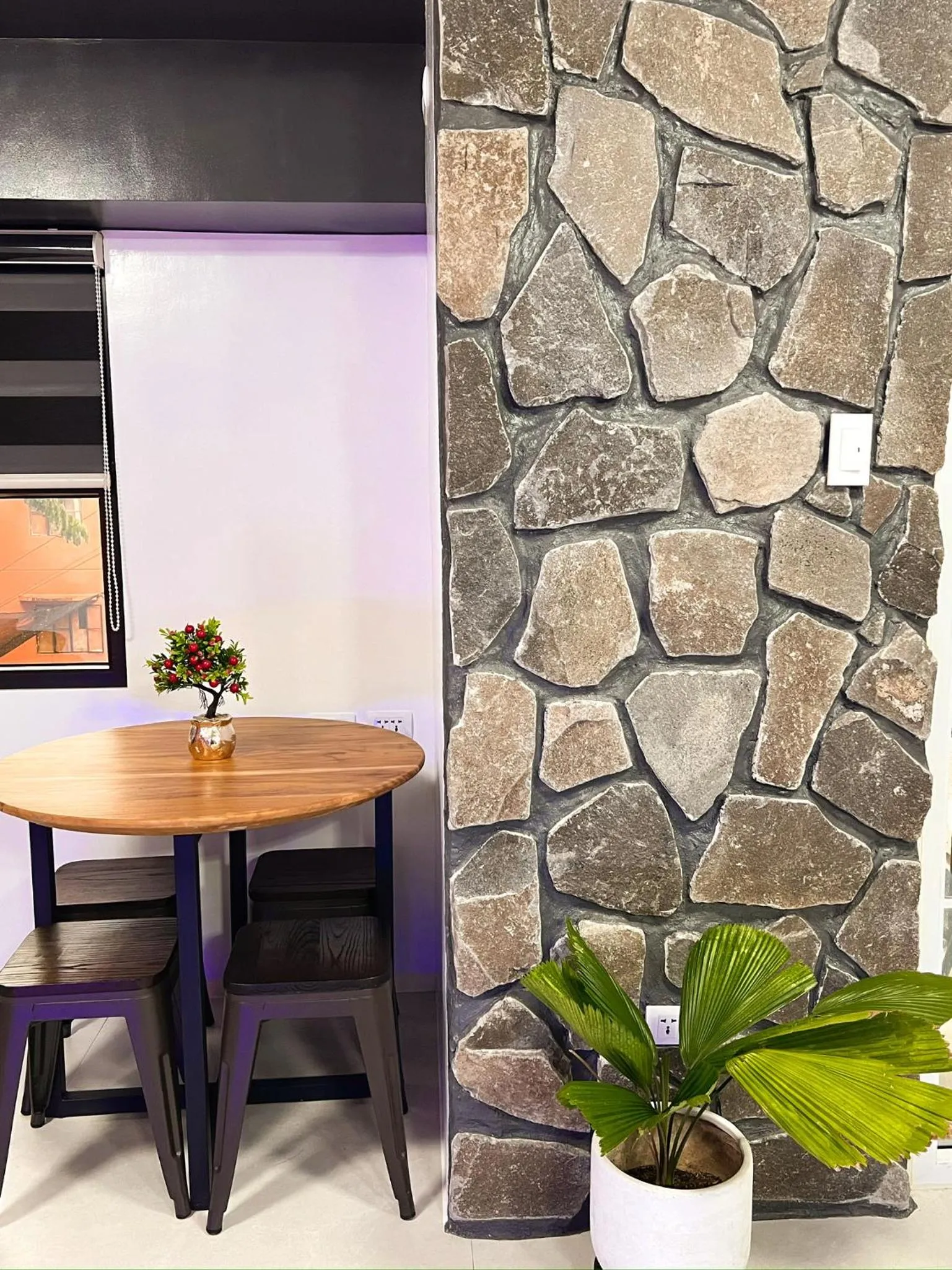 CLOCKWORKORANGE Luxury Suites