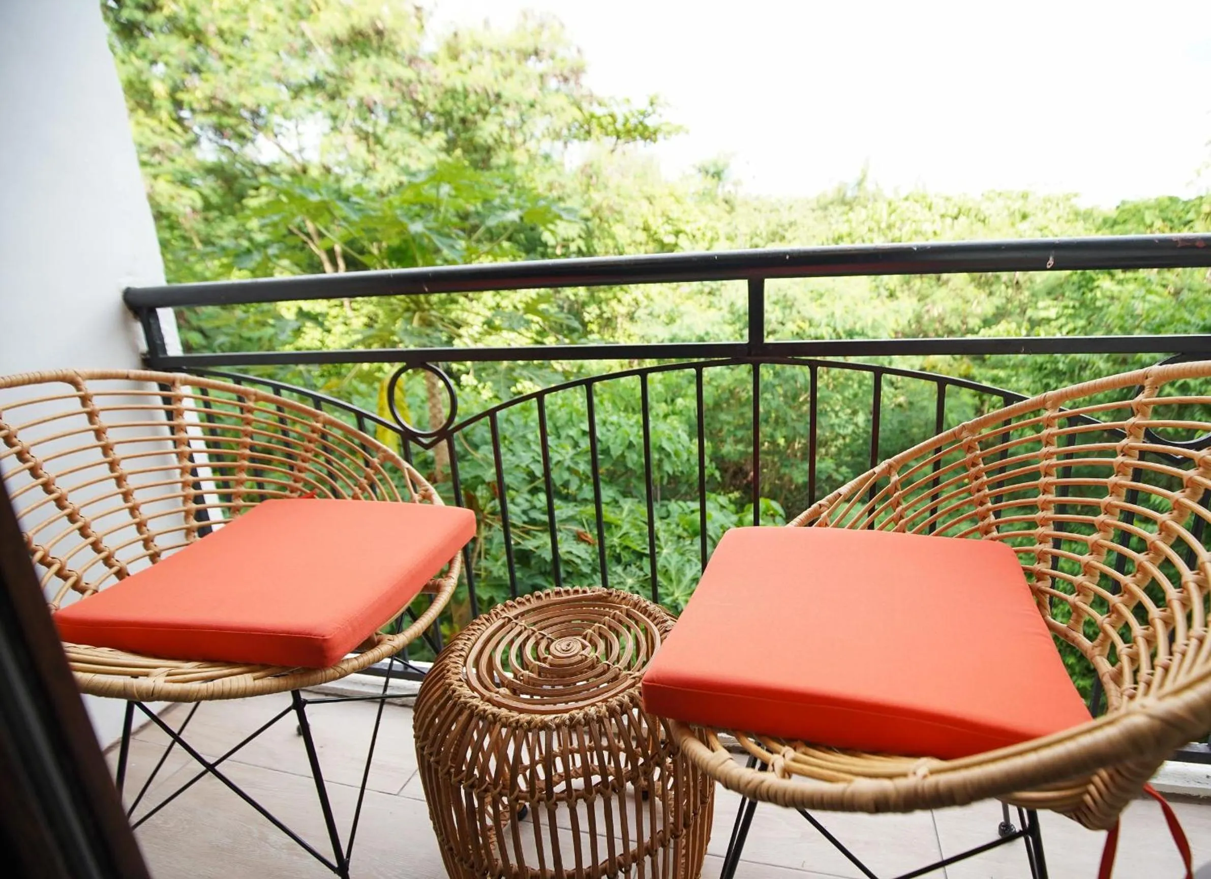 CLOCKWORKORANGE Luxury Suites