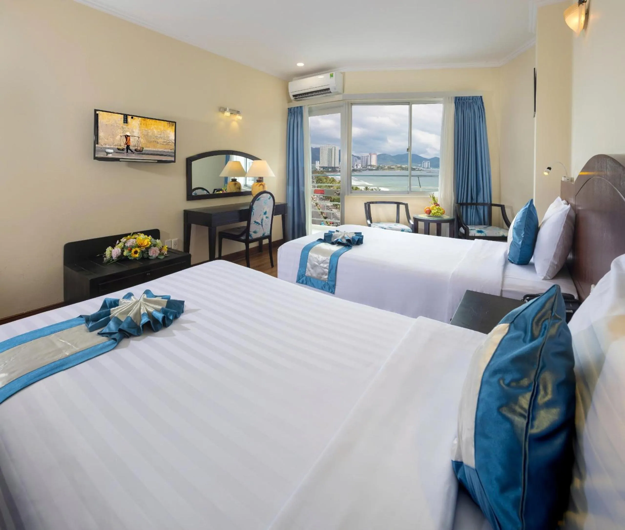 View (from property/room), Bed in Nha Trang Lodge Hotel