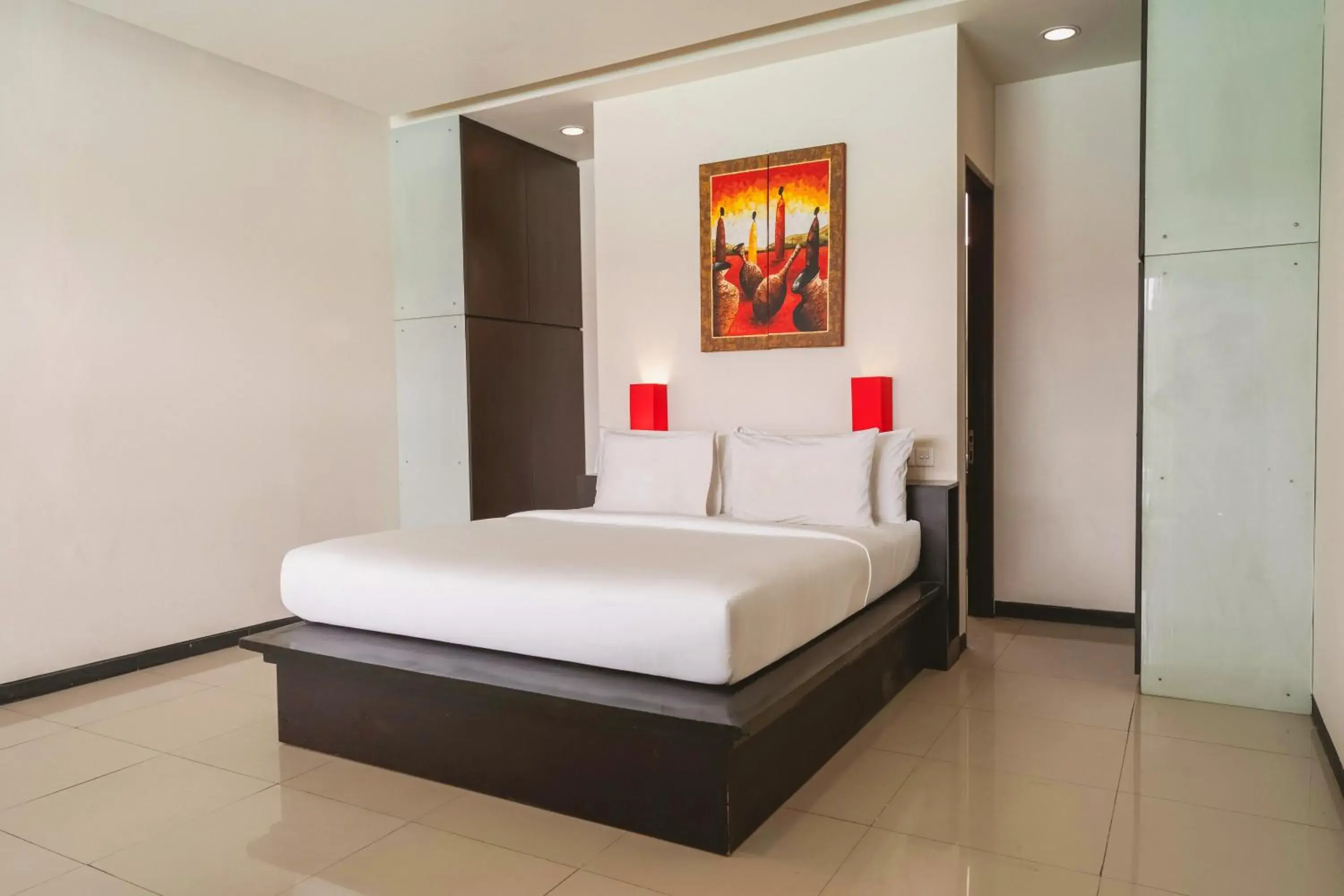 Apartment with Pool View in Swiss-Belcourt Sunset Apartment with Pool View in Swiss-Belcourt Sunset