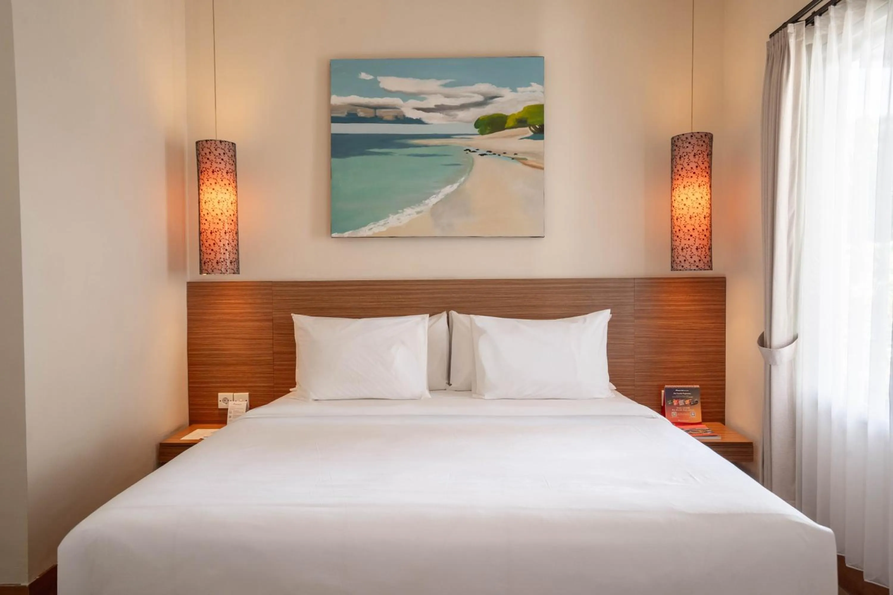 Bed in Swiss-Belcourt Sunset