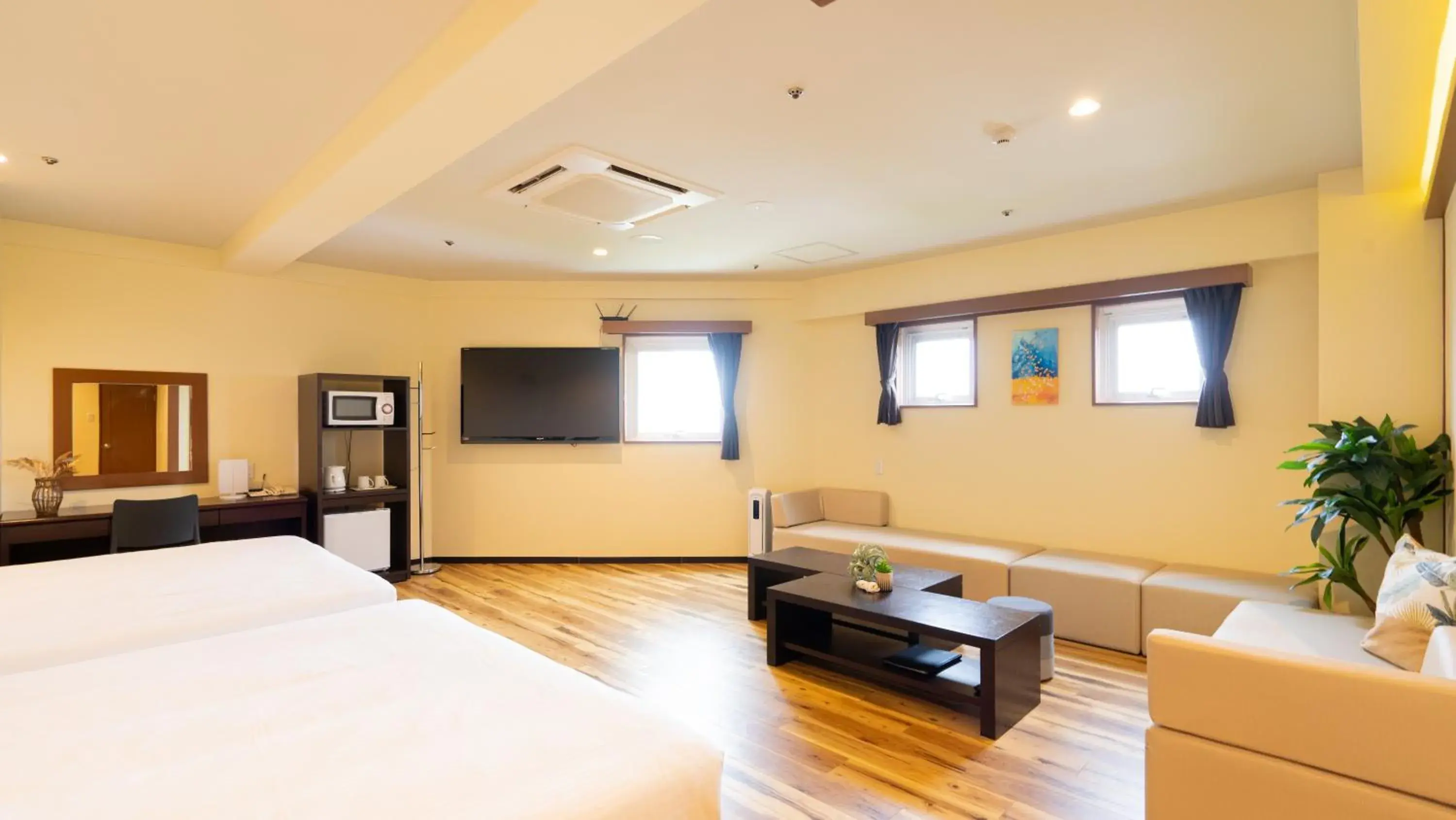 Large Double Room - Non Smoking in Rycom Crystal Hotel Large Double Room - Non Smoking in Rycom Crystal Hotel