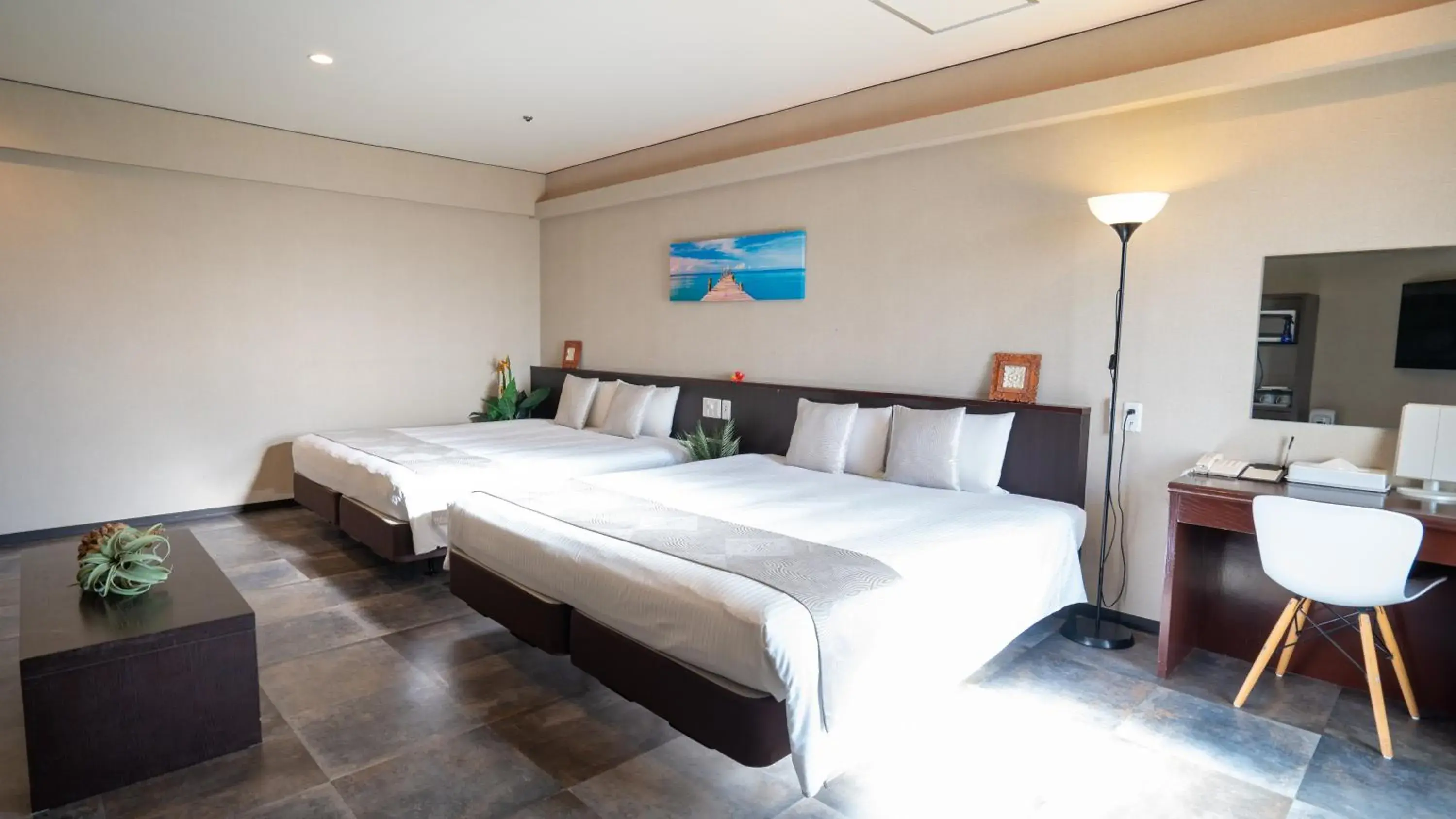 Superior Twin Room - Non Smoking in Rycom Crystal Hotel Superior Twin Room - Non Smoking in Rycom Crystal Hotel