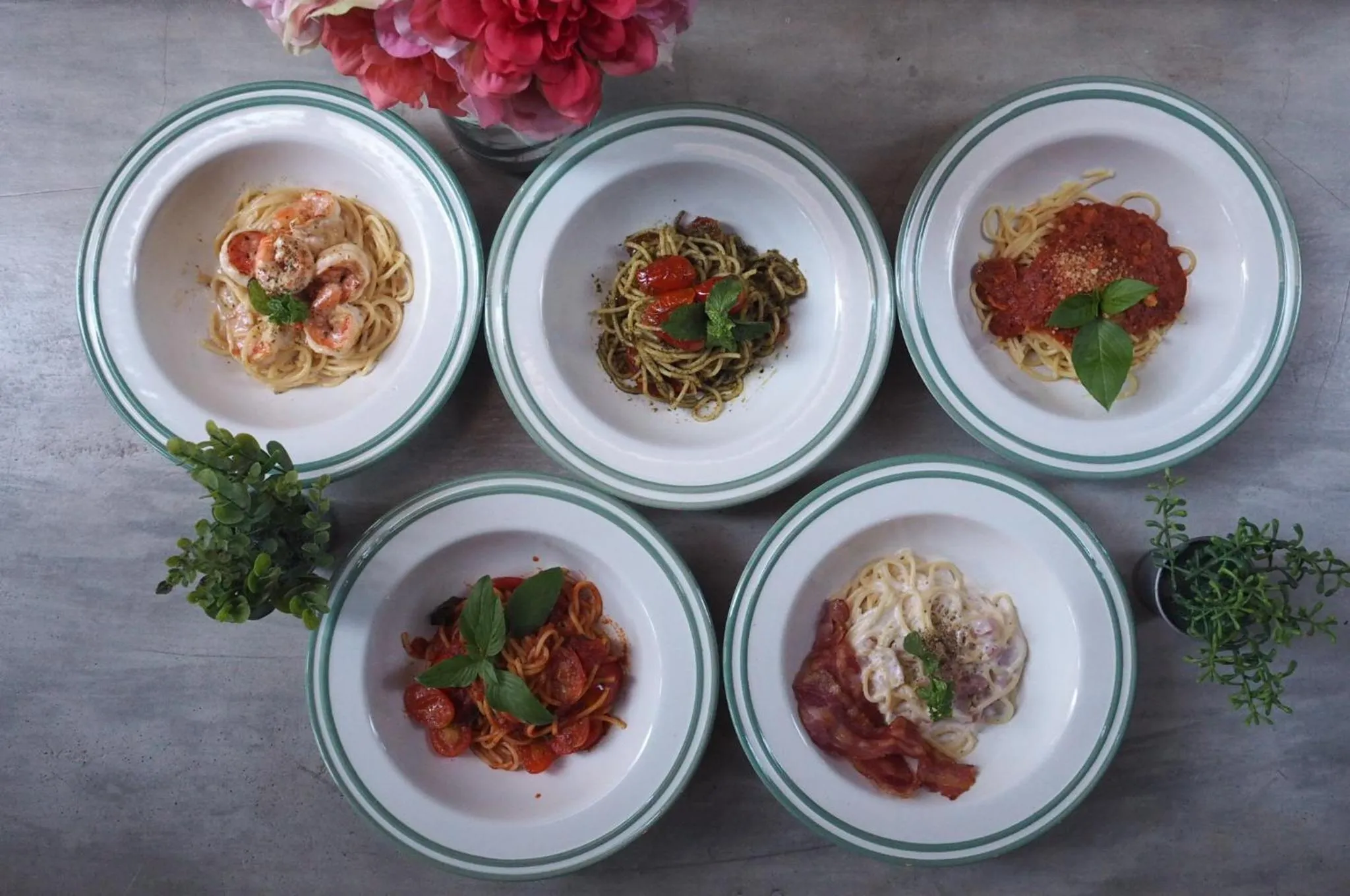 Food in Stay Samed Hostel