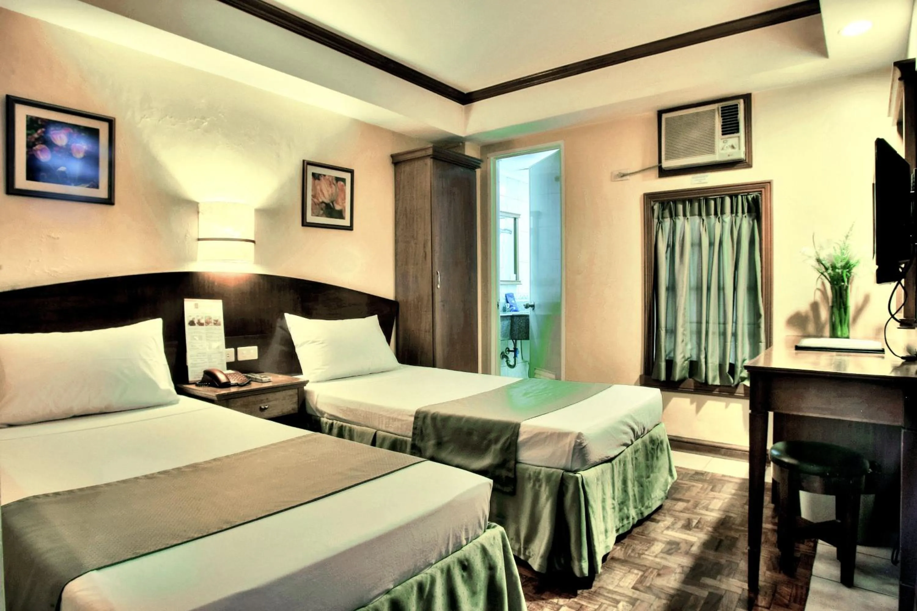 Photo of the whole room, Bed in Fersal Hotel - Manila