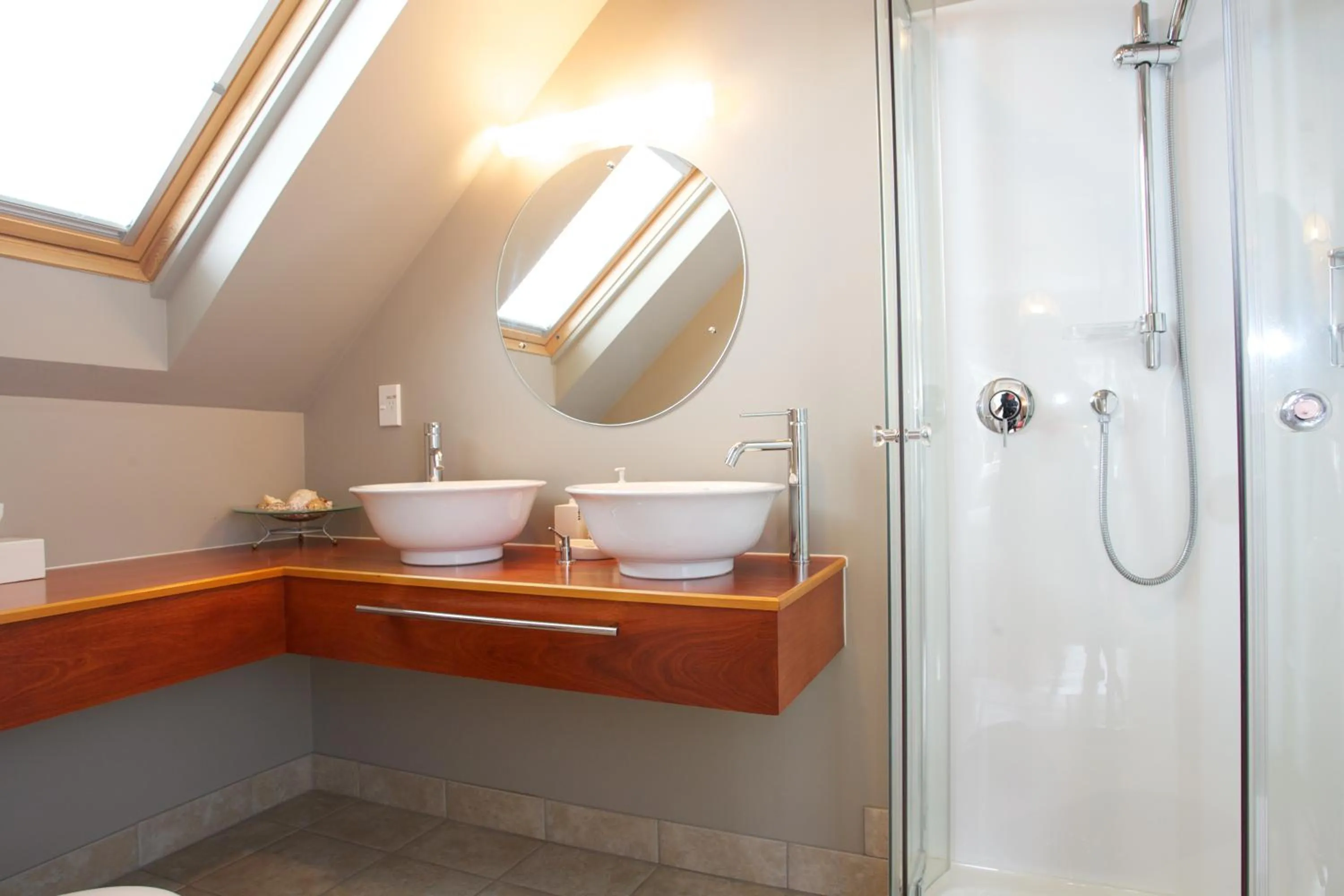 Bathroom in Cobden Garden