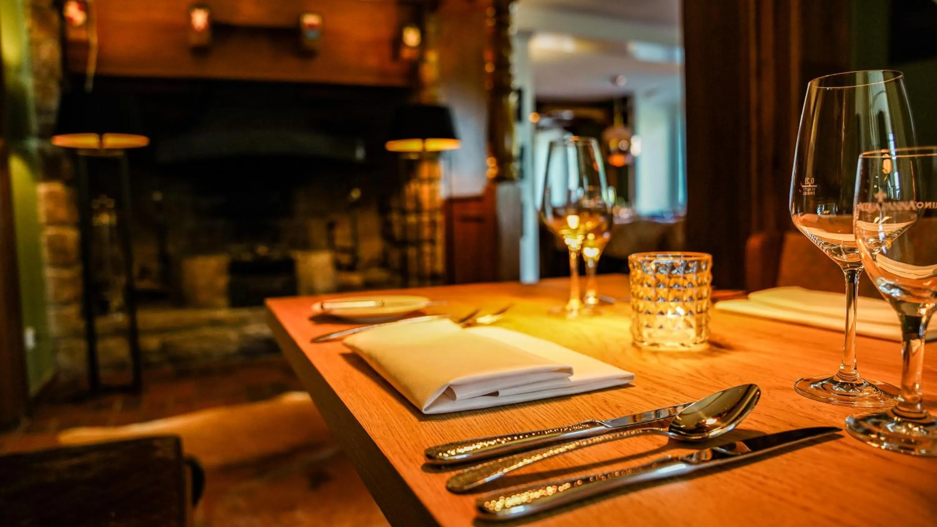 Restaurant/places to eat in Altes Zollhaus