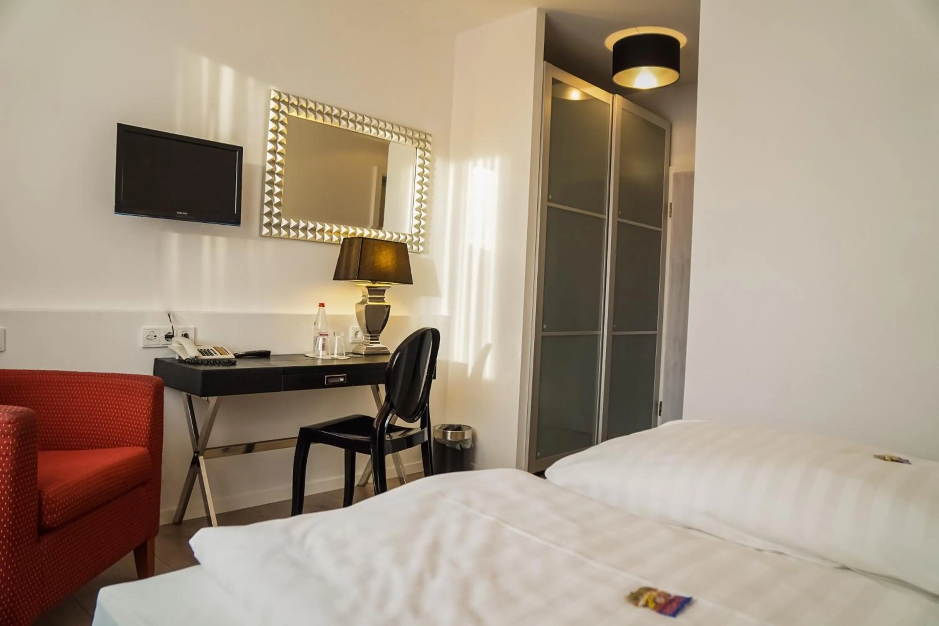 Photo of the whole room, Bed in Altes Zollhaus