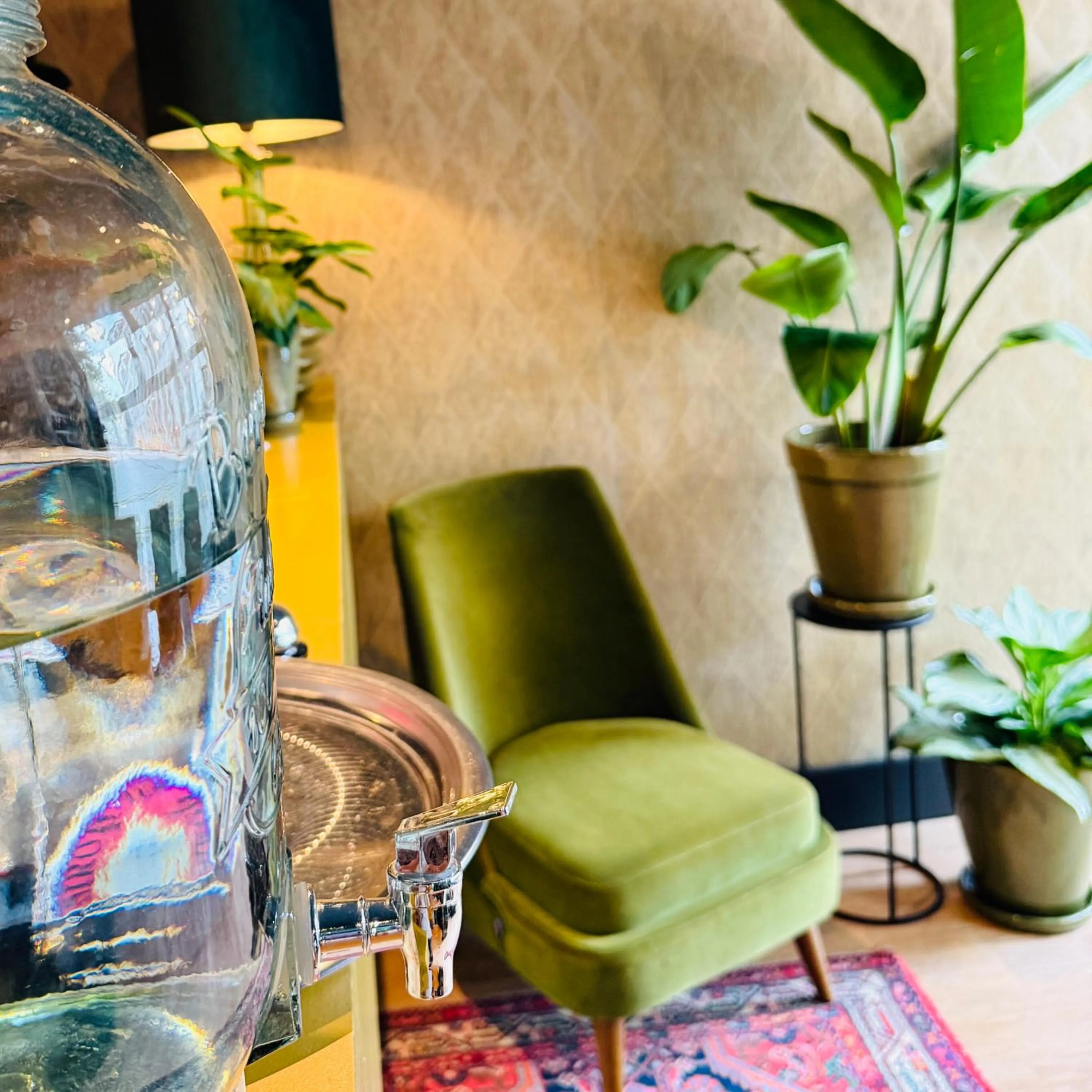 Property building in Hotel Sutor