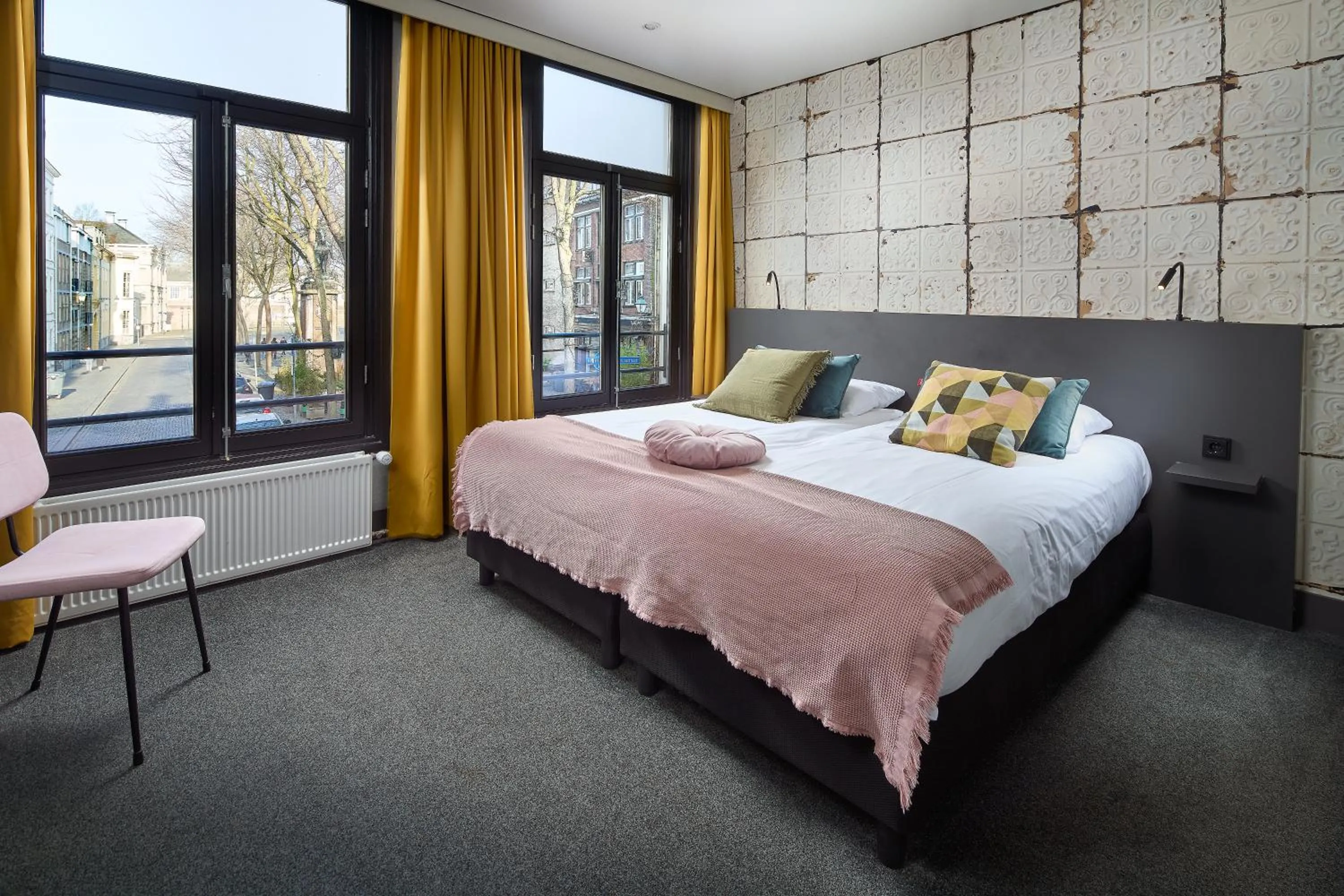 Photo of the whole room, Bed in Hotel Sutor