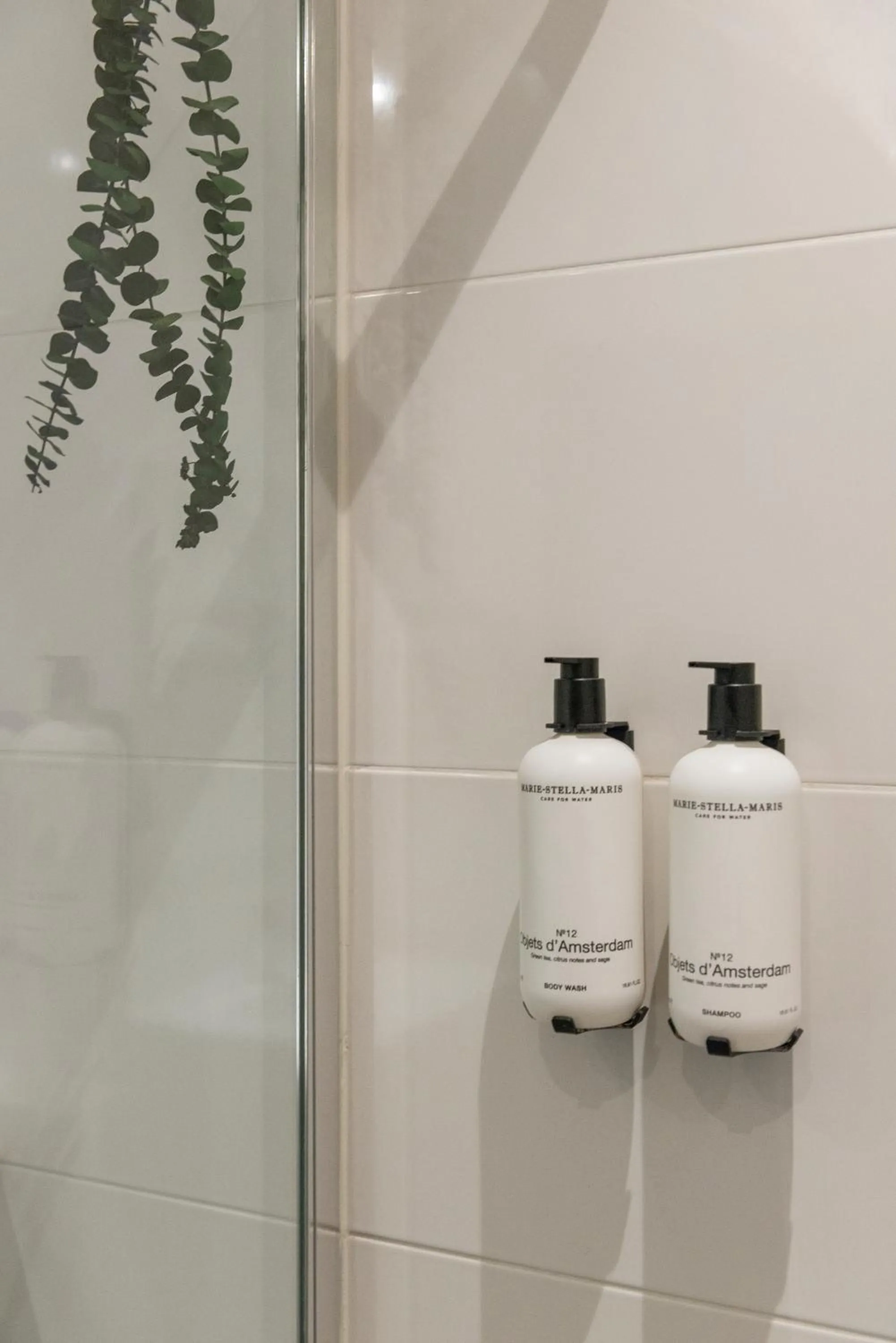 Shower in Hotel Sutor