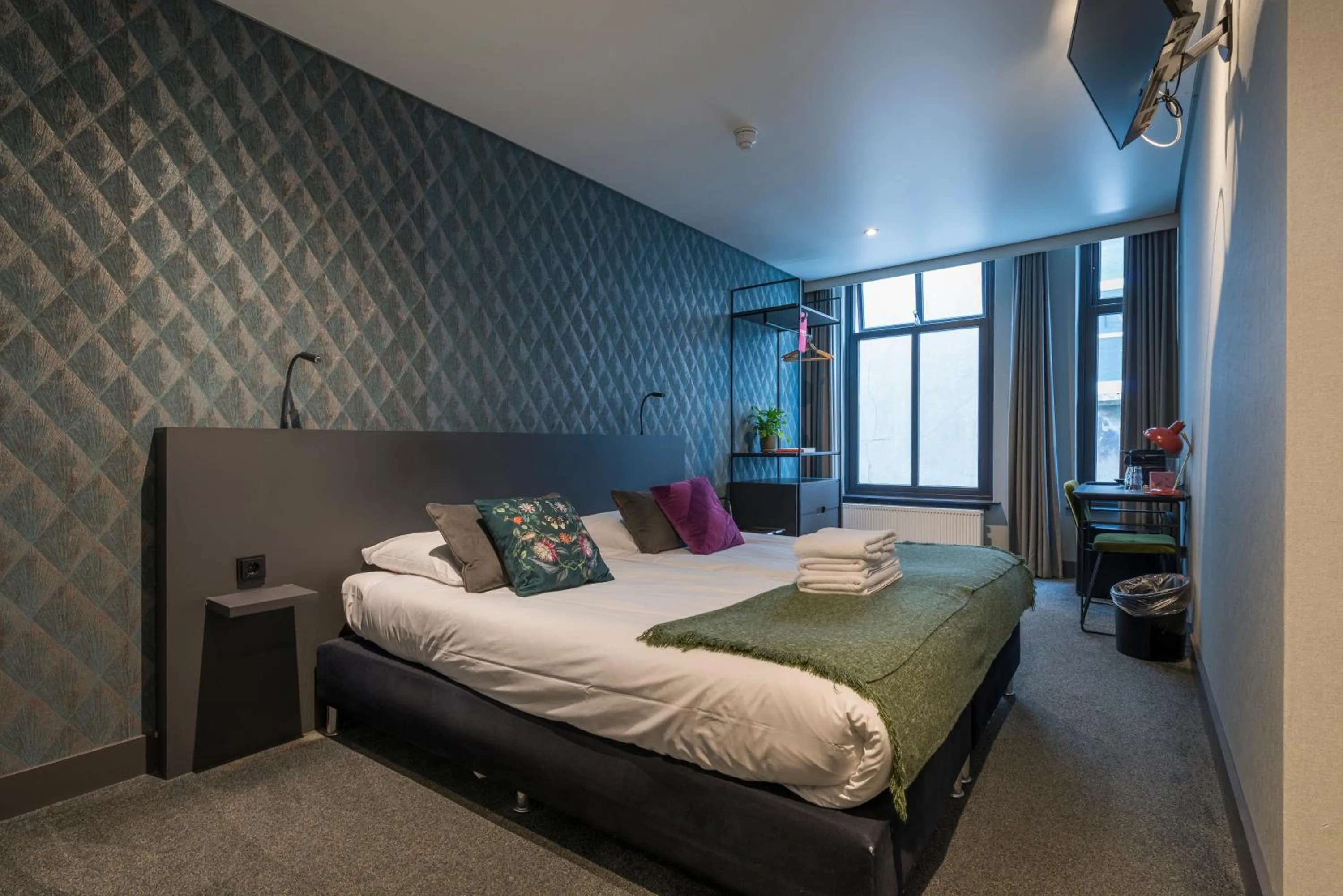 Photo of the whole room, Bed in Hotel Sutor