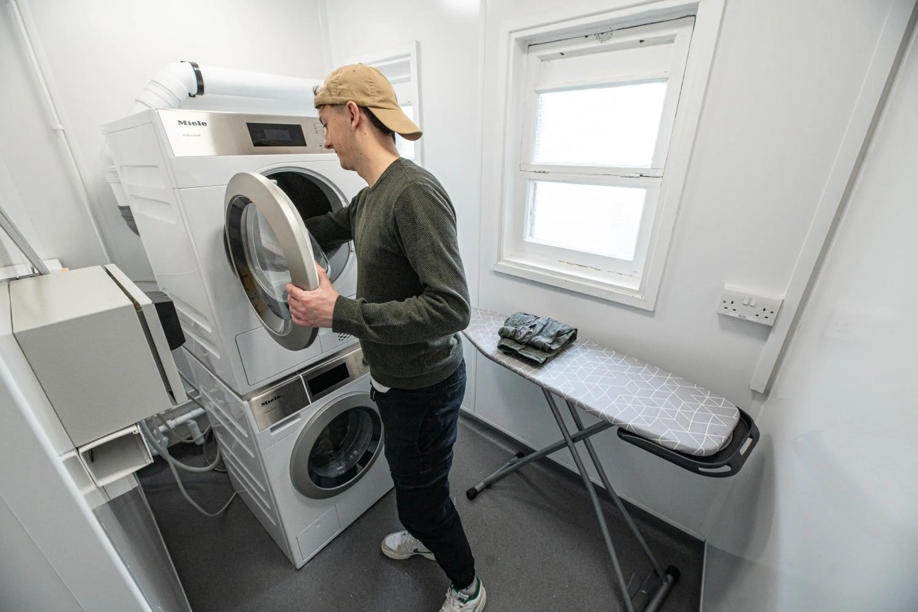 laundry in St Christopher's Inn Hammersmith