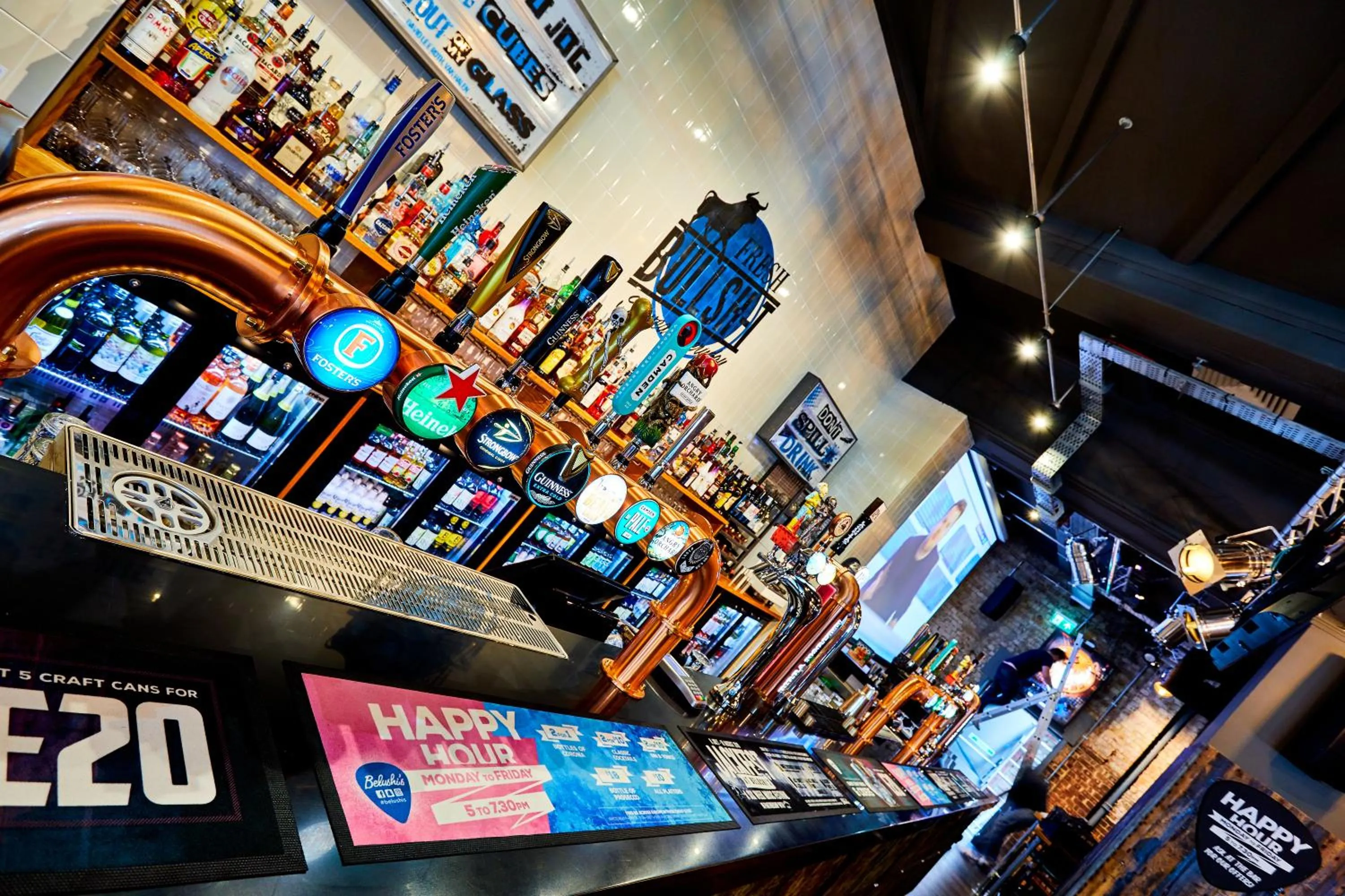 Nightclub / DJ in St Christopher's Inn Hammersmith