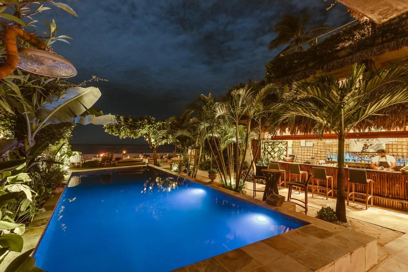Swimming pool in Casa de Areia