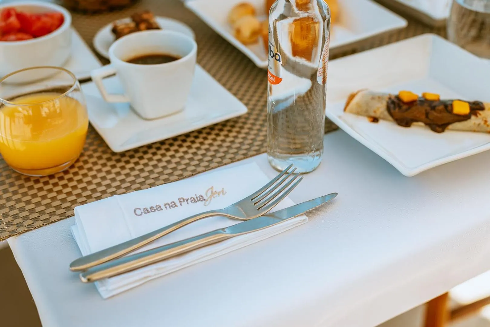 Continental breakfast in Casa de Areia