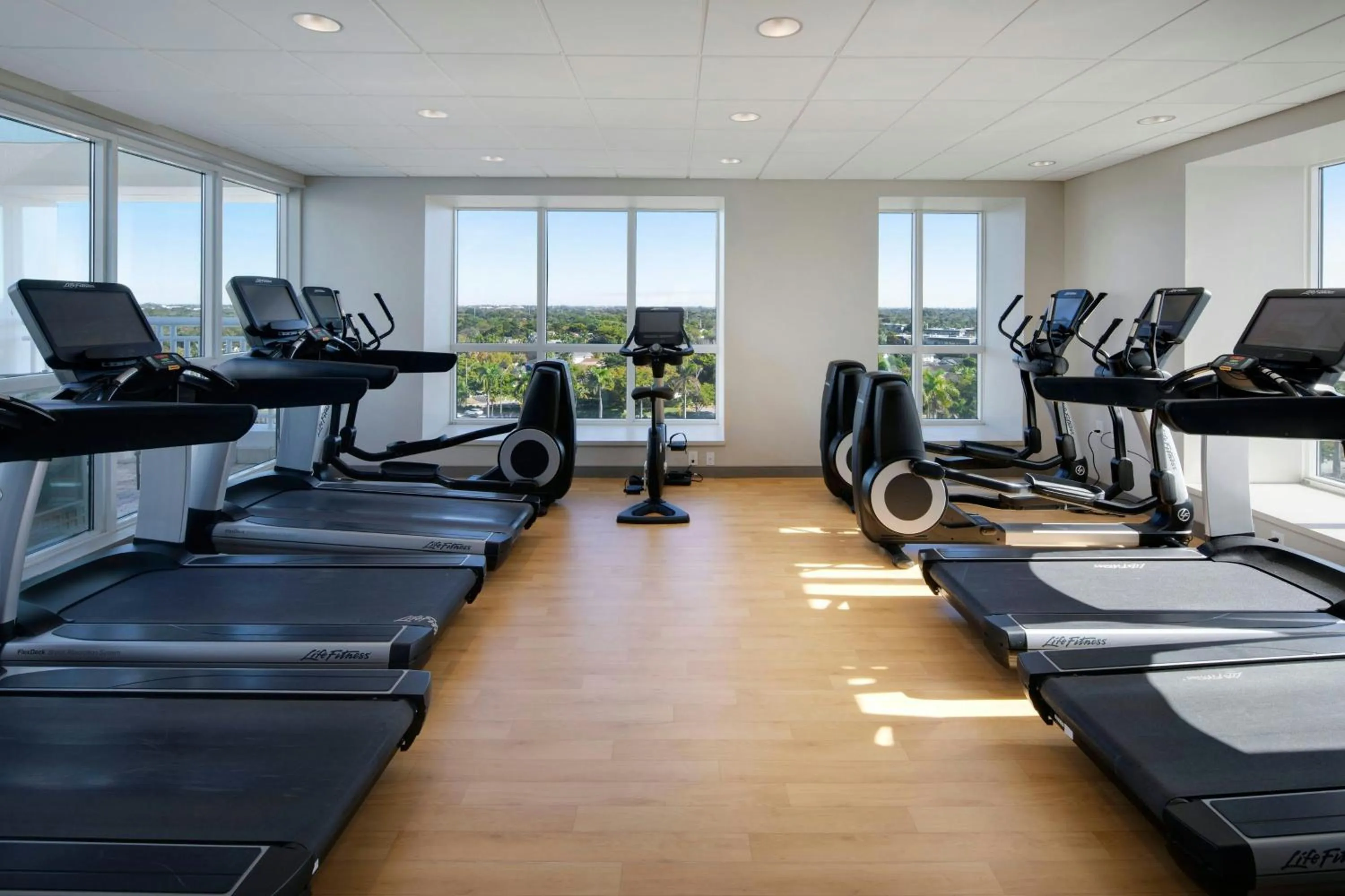 Fitness centre/facilities in Sheraton Suites Fort Lauderdale West