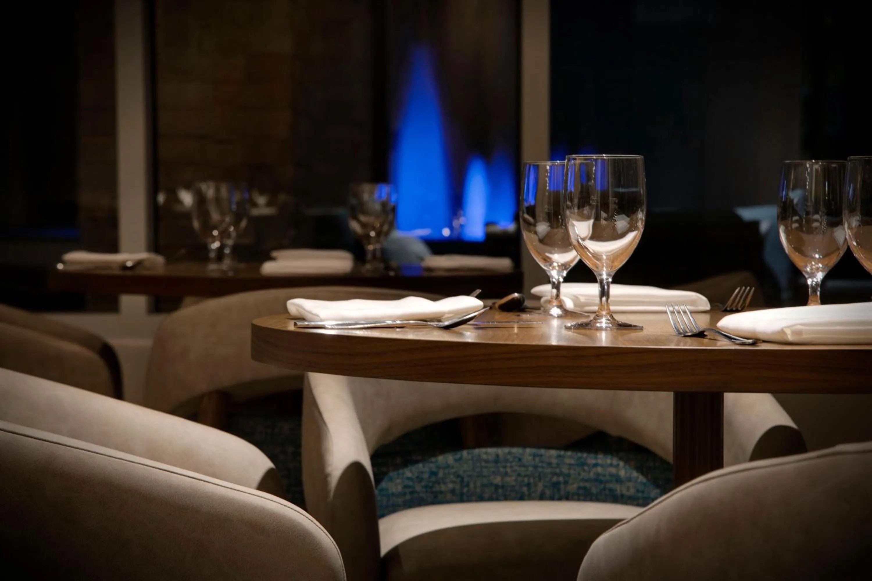 Restaurant/places to eat in Sheraton Suites Fort Lauderdale West