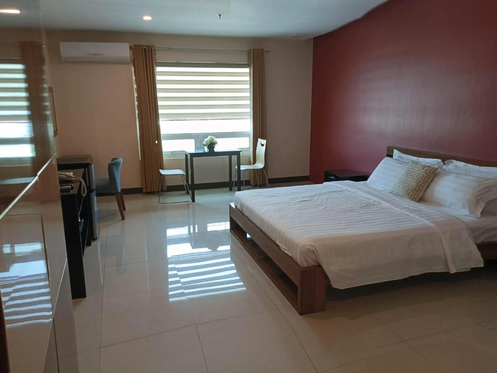 Bedroom in YBC Grand Hotel