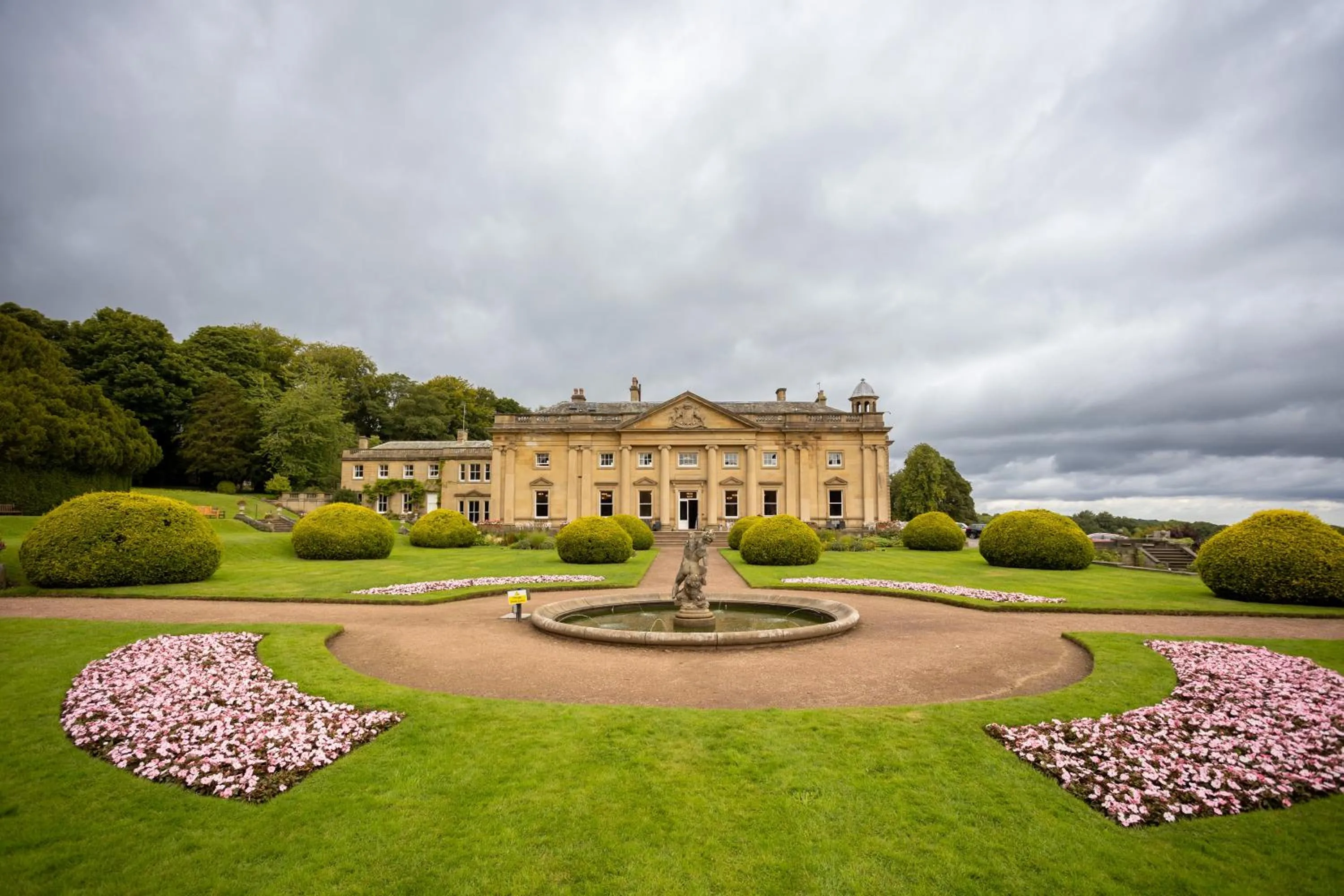 Natural landscape in Wortley Hall Sheffield