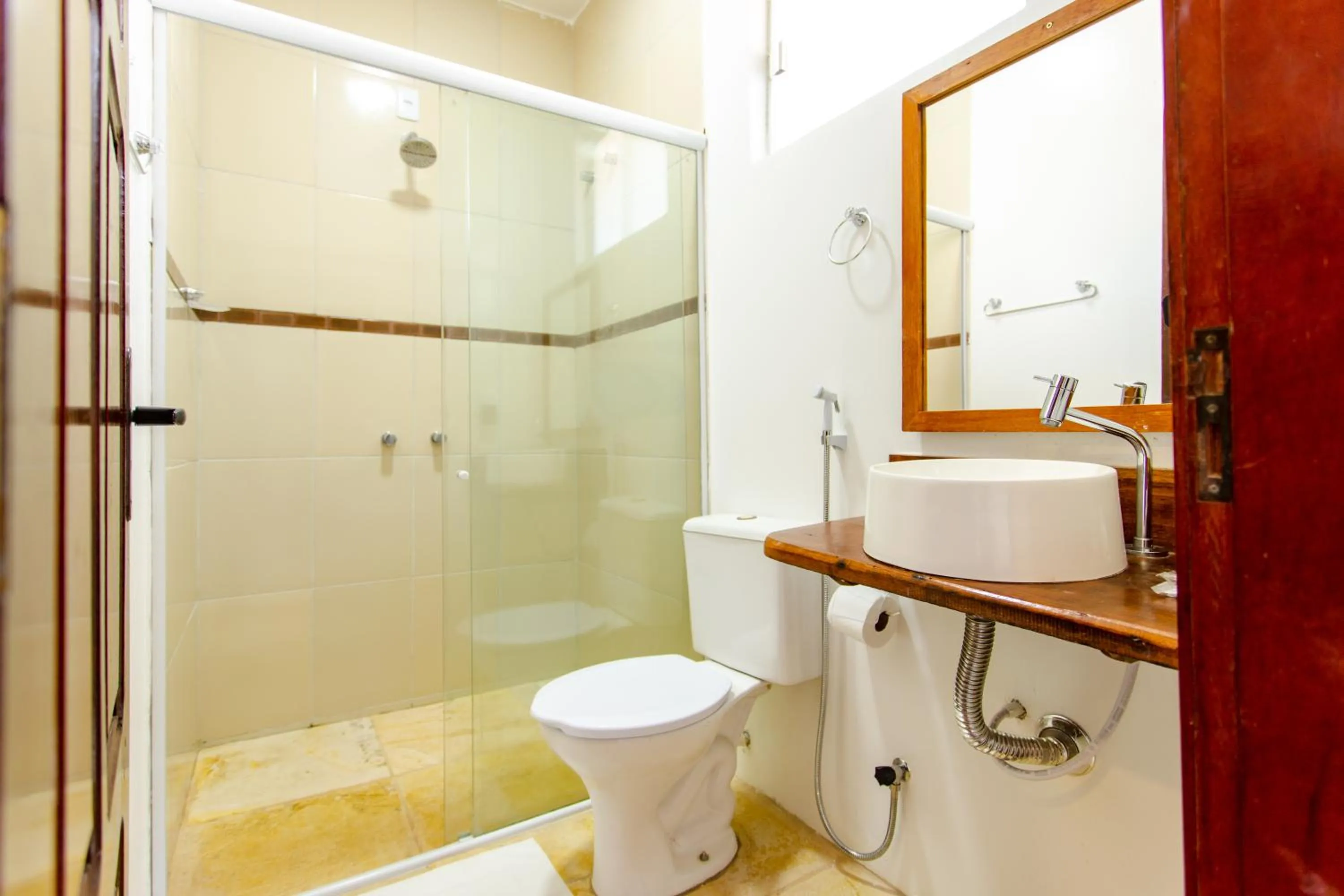 Shower in Pousada Capitão Thomaz