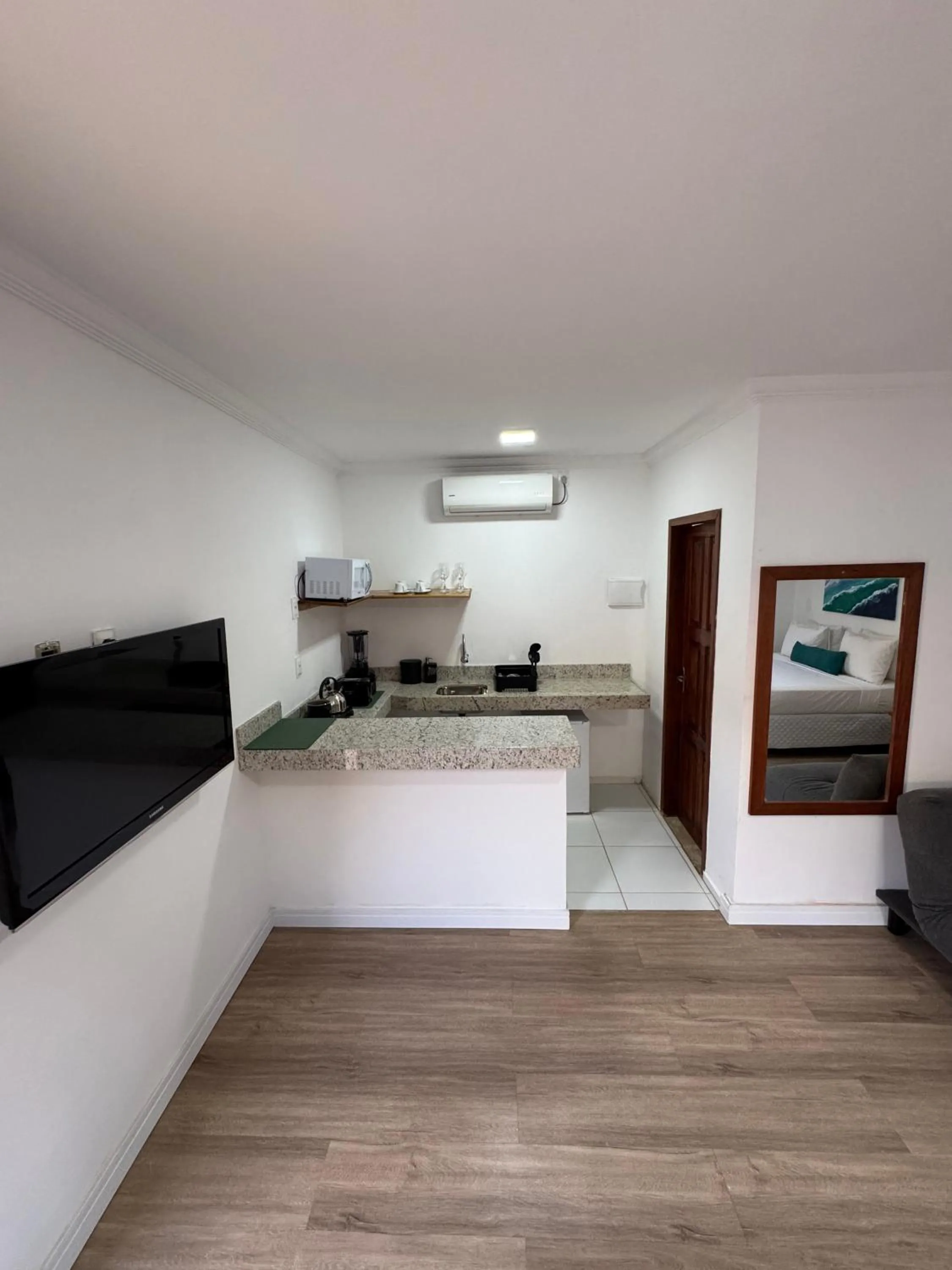 minibar in Pousada Capitão Thomaz