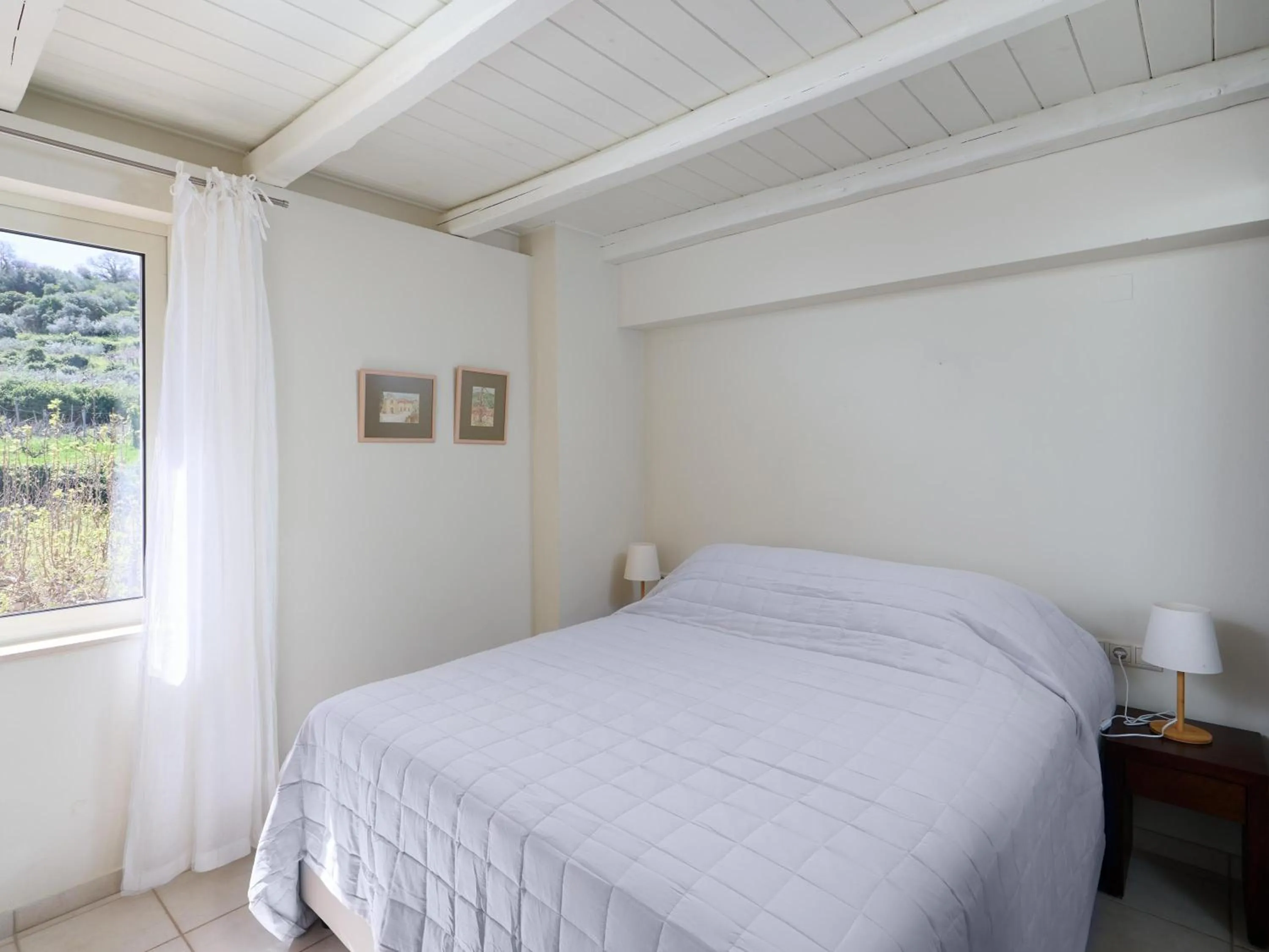Photo of the whole room, Bed in Eliathos Hillside Retreat