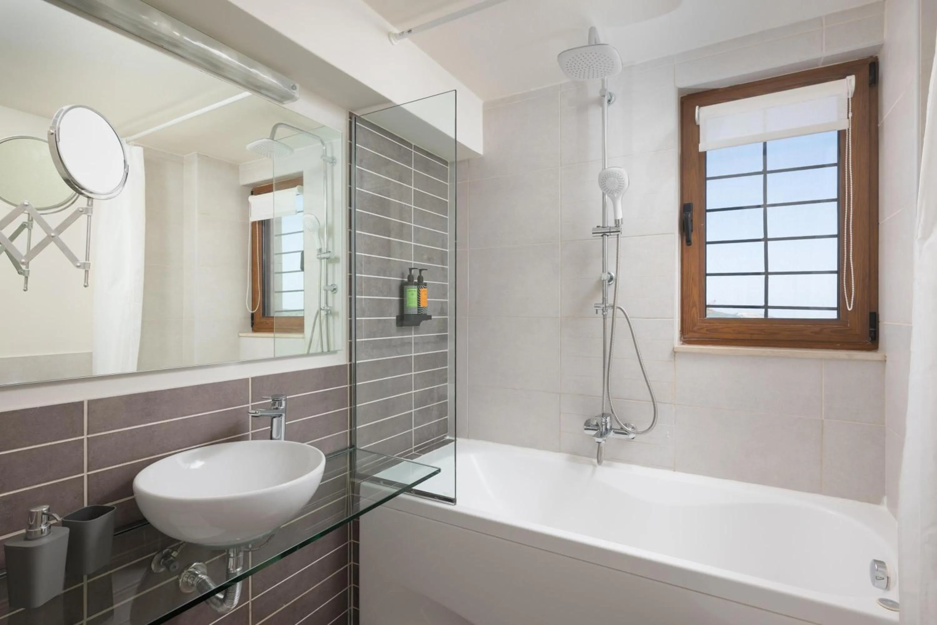 Bathroom in Eliathos Hillside Retreat