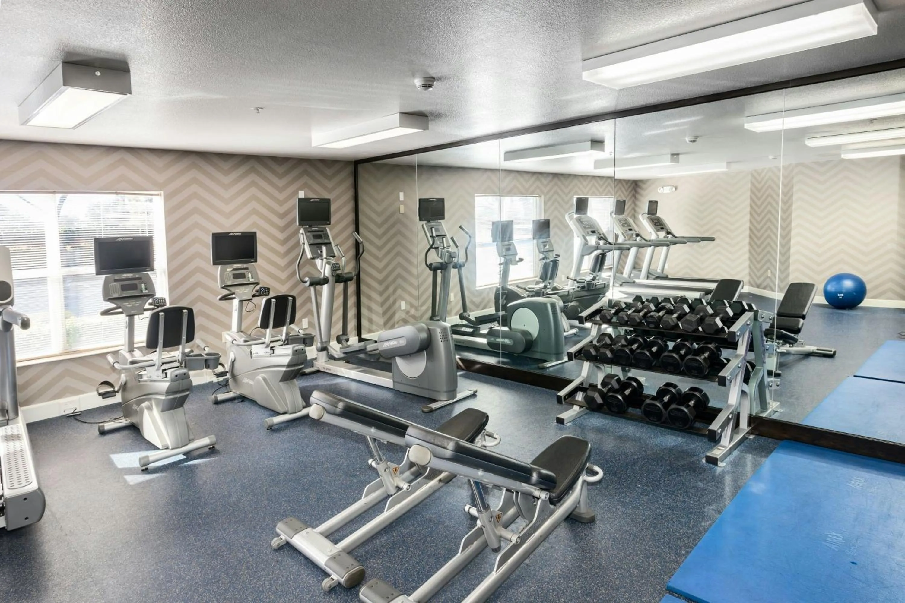 Fitness centre/facilities in Residence Inn by Marriott Stockton