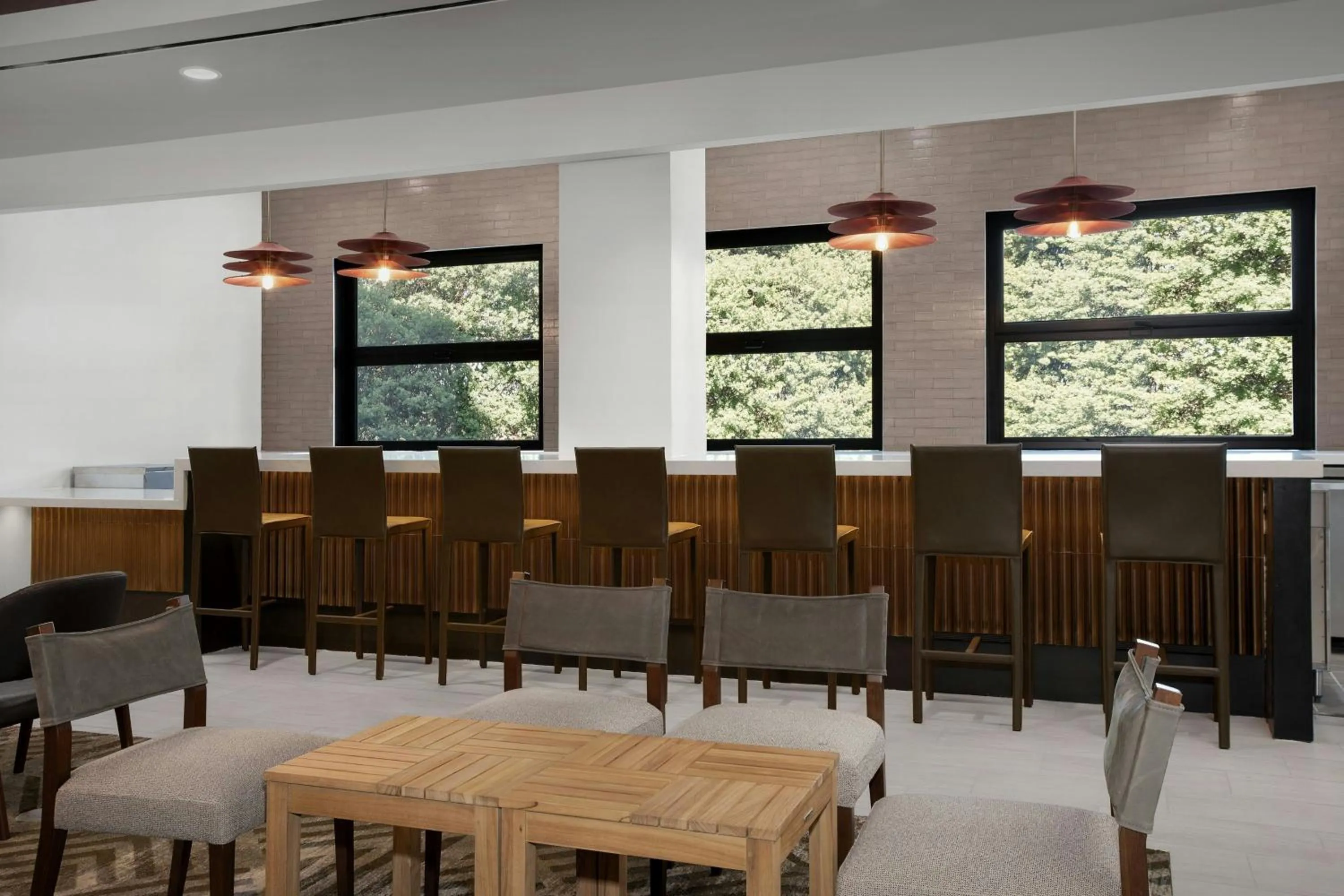 Lounge or bar in Courtyard by Marriott Paso Robles