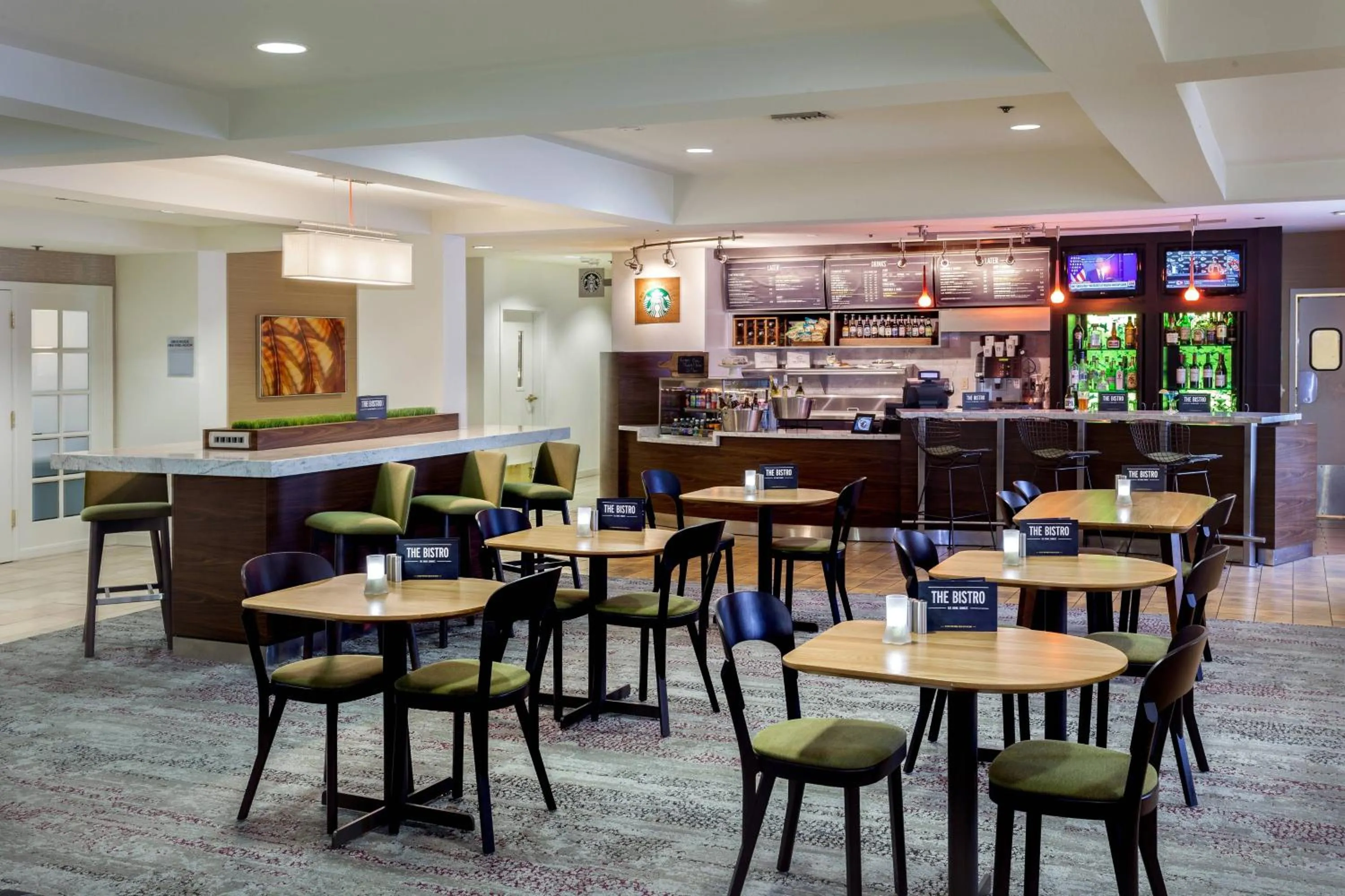 Restaurant/places to eat in Courtyard by Marriott Stockton