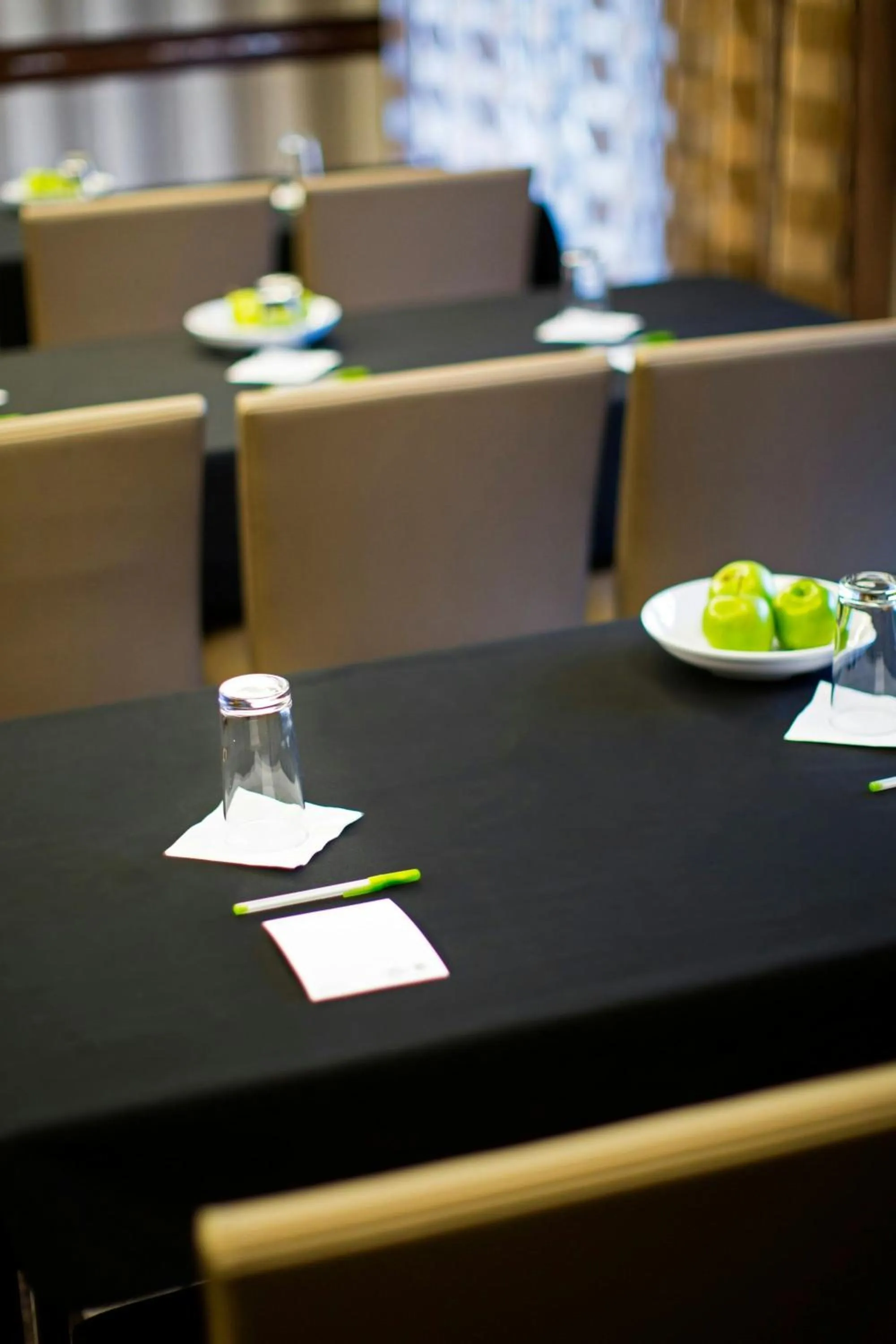 Meeting/conference room in Courtyard Seattle North / Lynnwood Everett