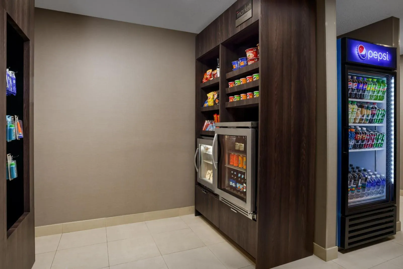 On-site shops in Residence Inn Seattle Northeast/Bothell