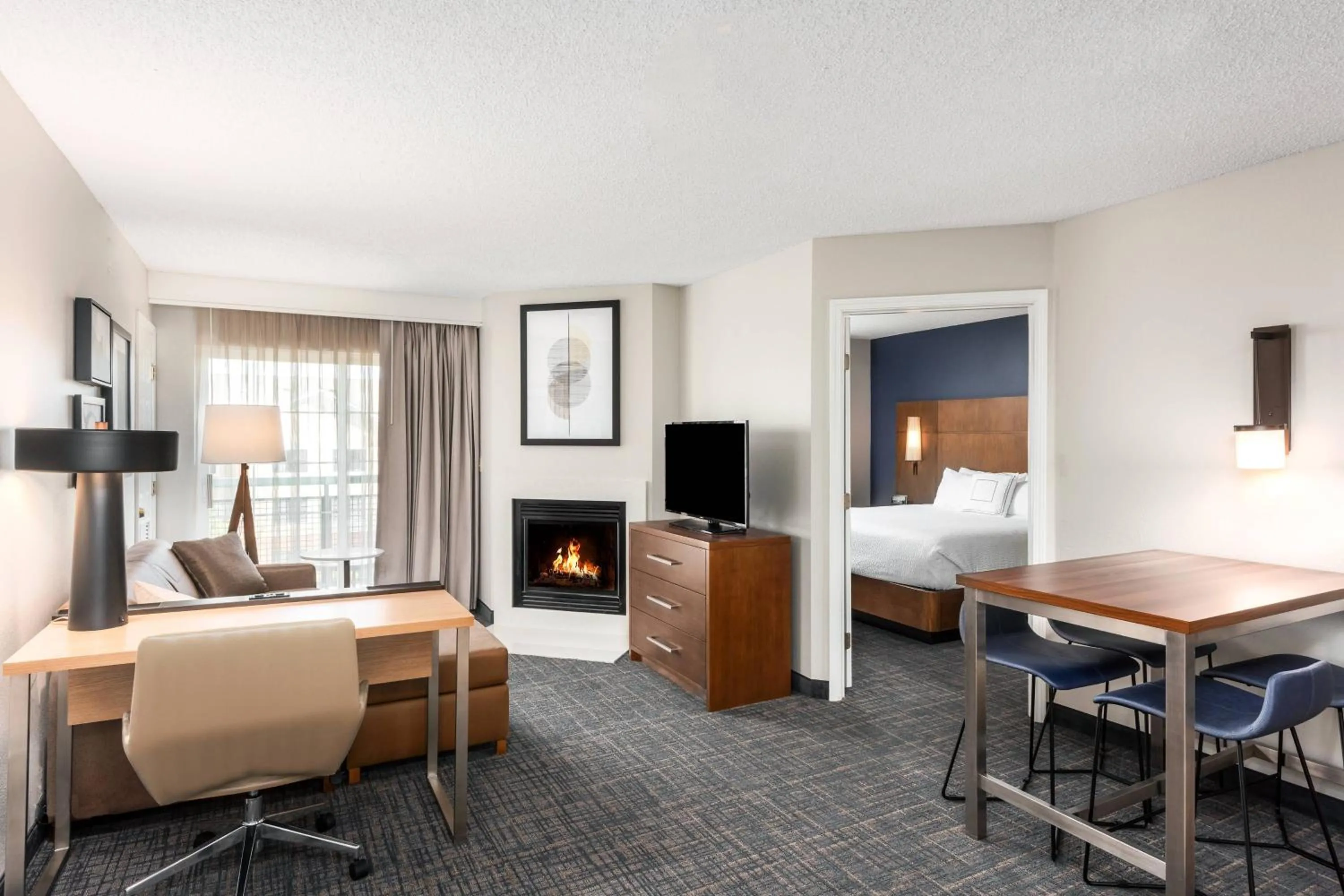 Bedroom, Bed in Residence Inn Springfield