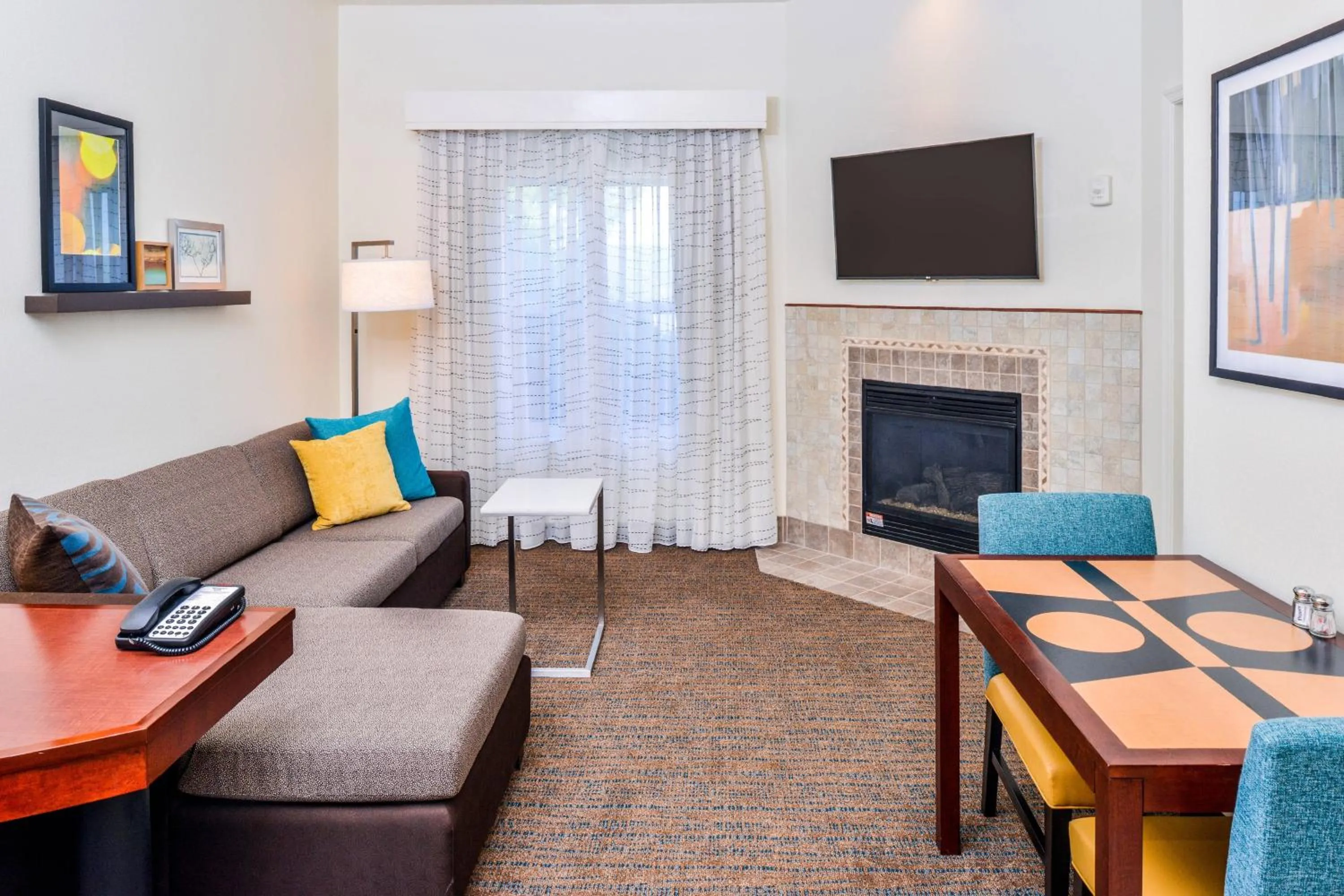 Living room in Residence Inn Waynesboro
