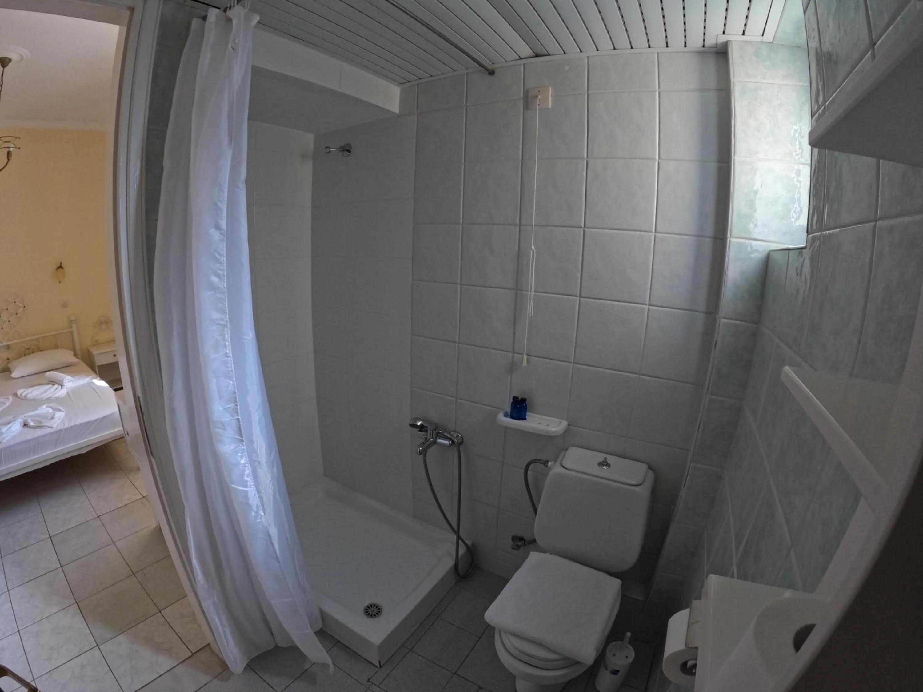 Shower in Palladion Hotel