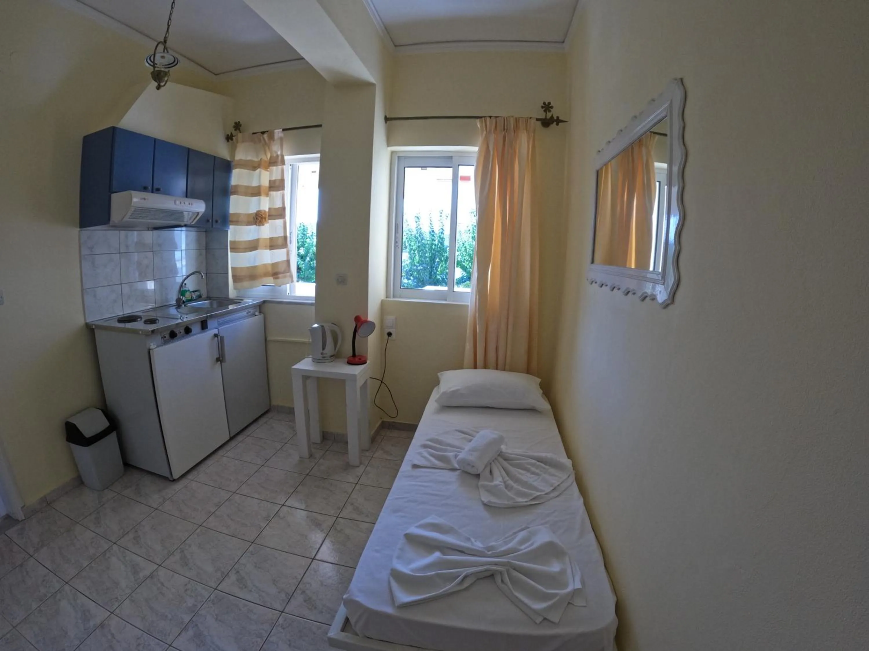 Photo of the whole room, Bed in Palladion Hotel