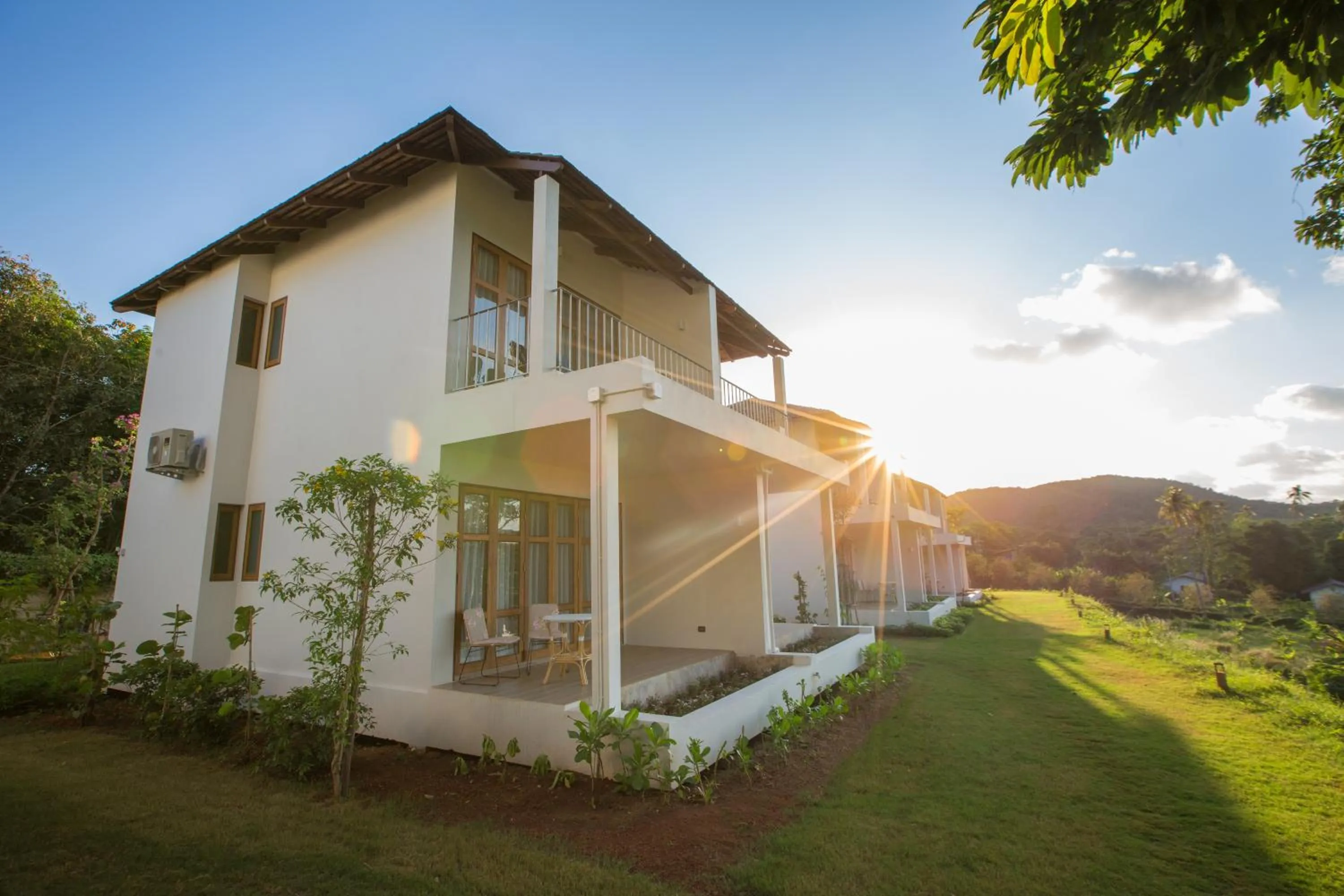 Property building in Mira Montra Resort Koh Mak