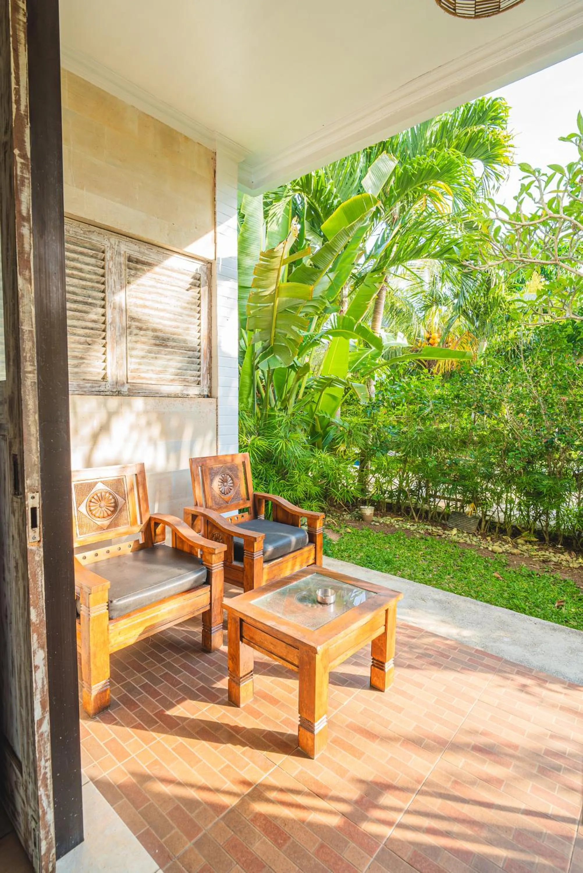 Day in Mangga Wangga Living