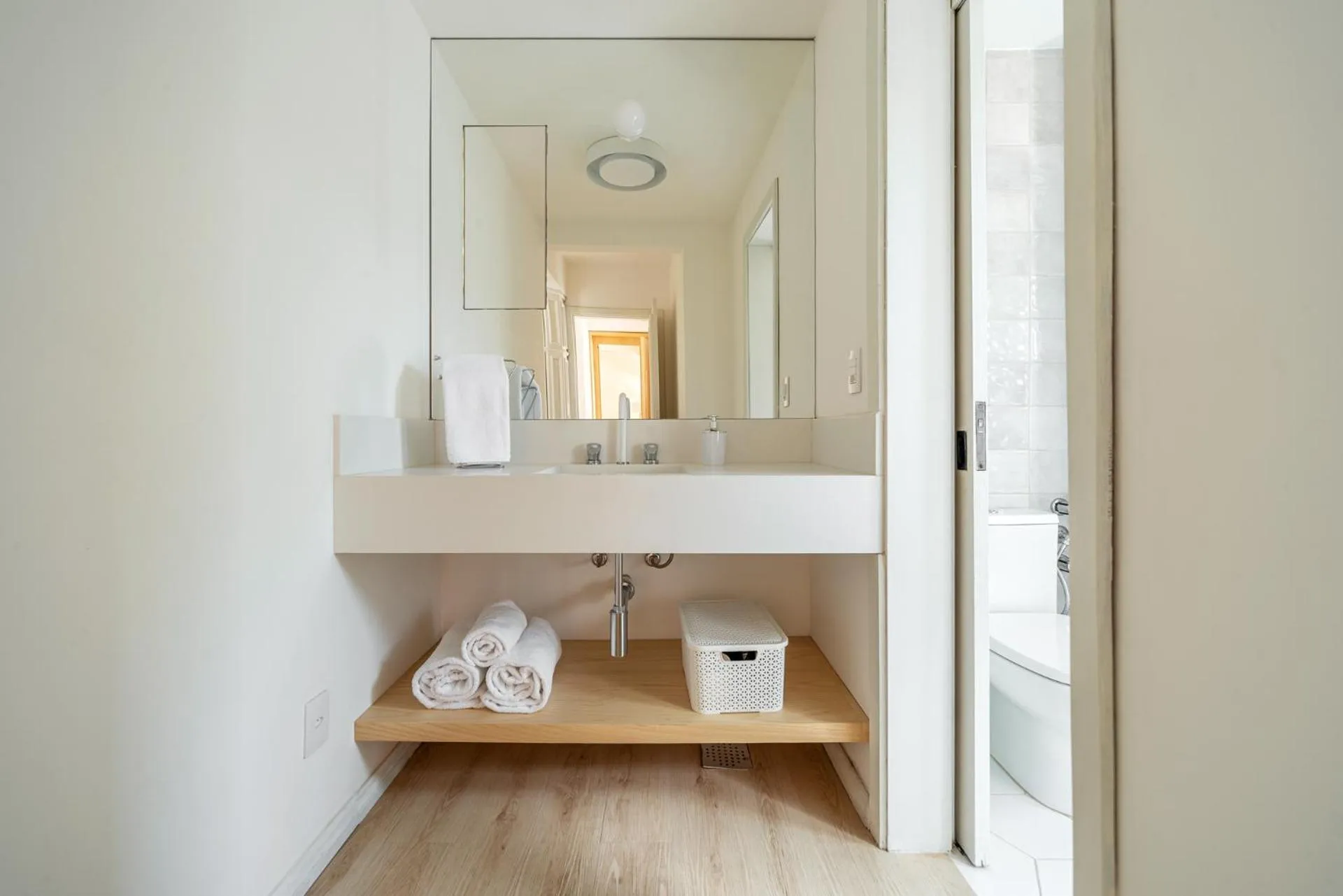 Bathroom in Flat Wish Serrano Hotel