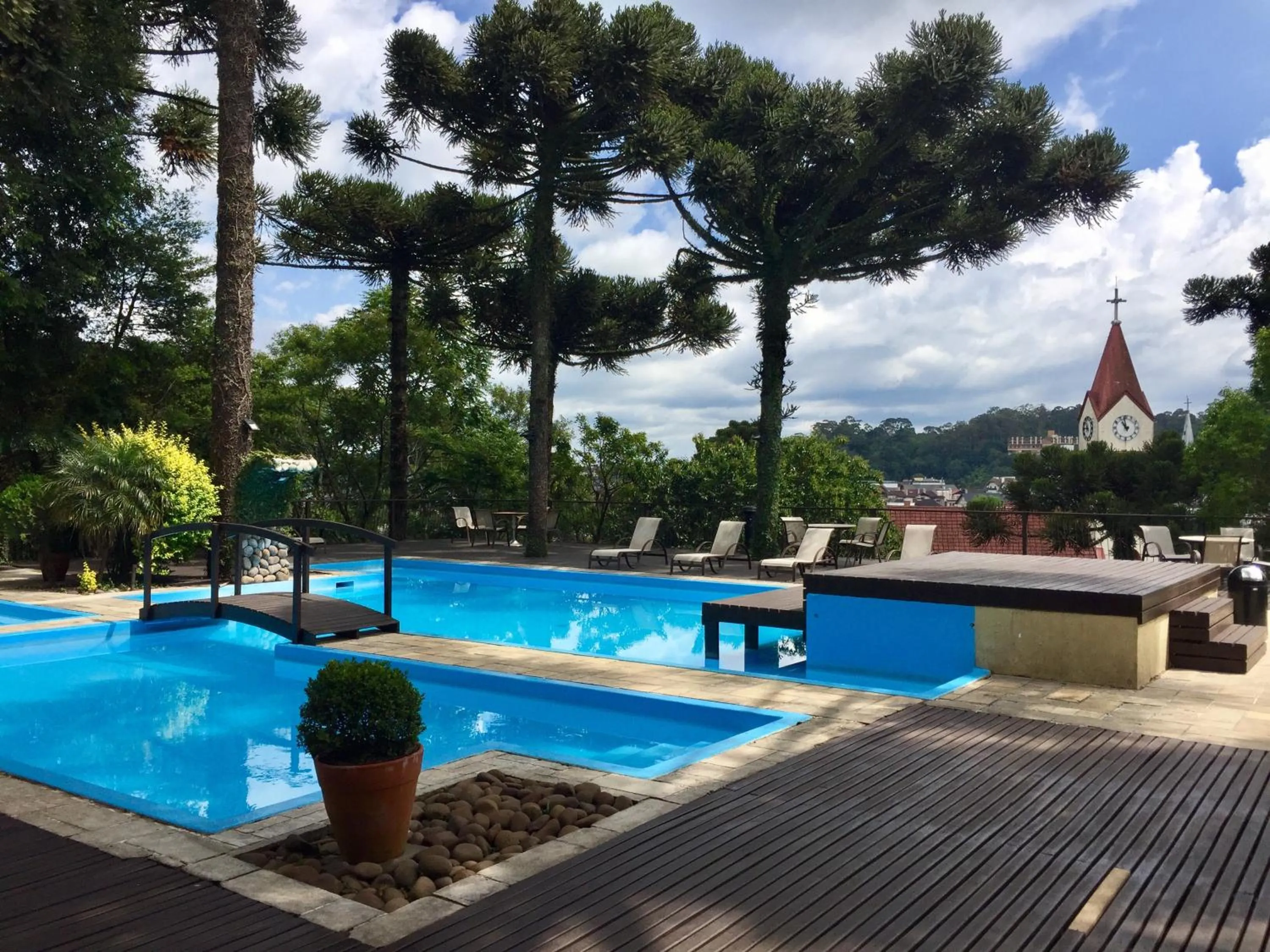 Pool view in Flat Wish Serrano Hotel