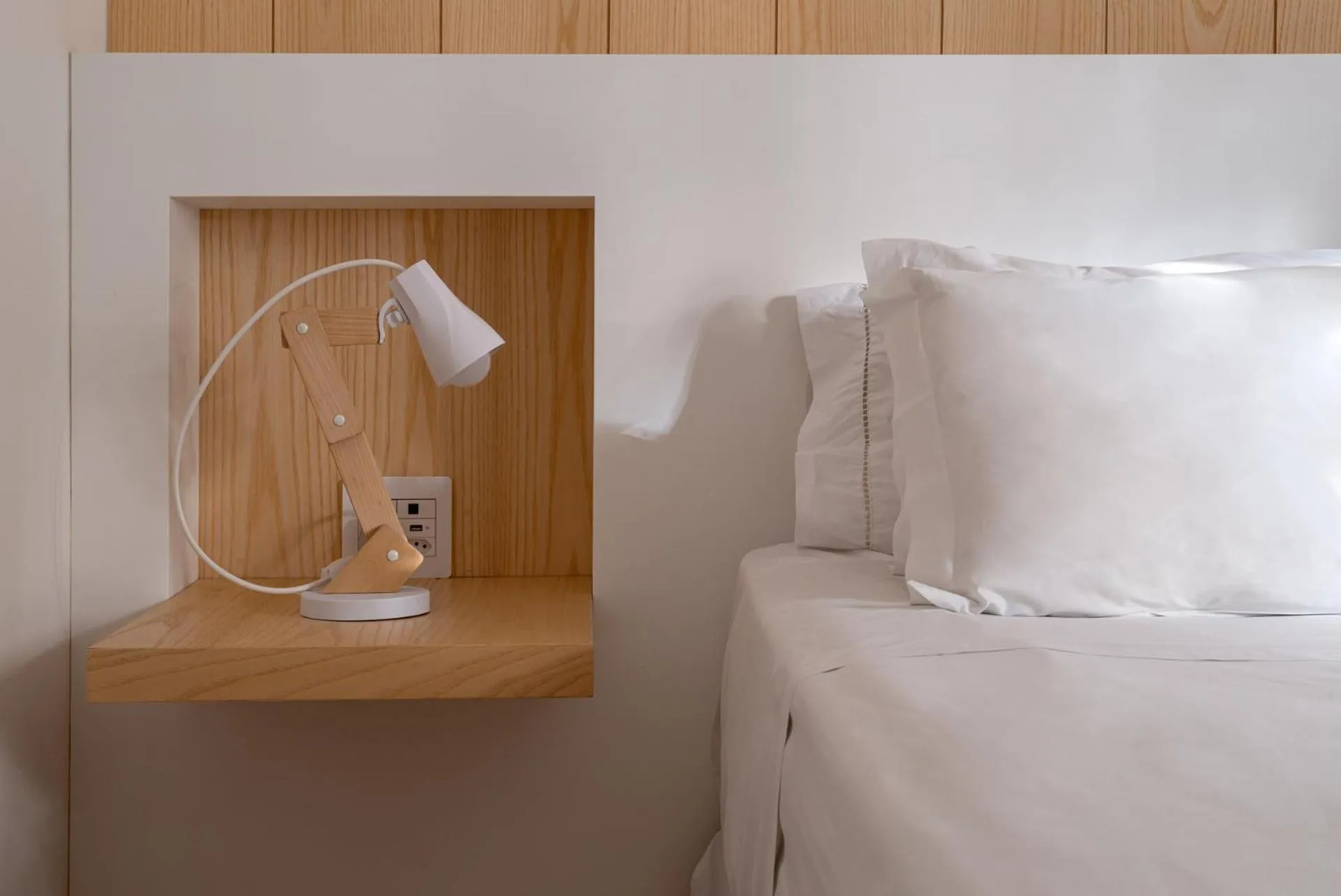 Bedroom, Bed in Flat Wish Serrano Hotel