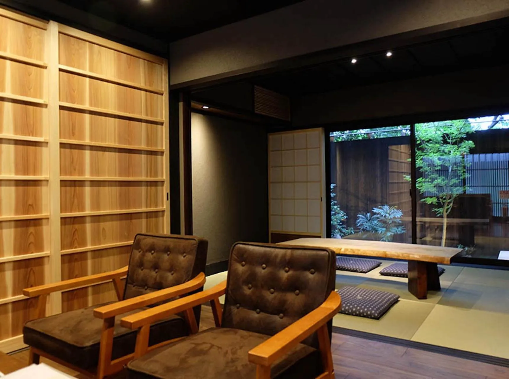 Garden view in Reikaku Yasaka