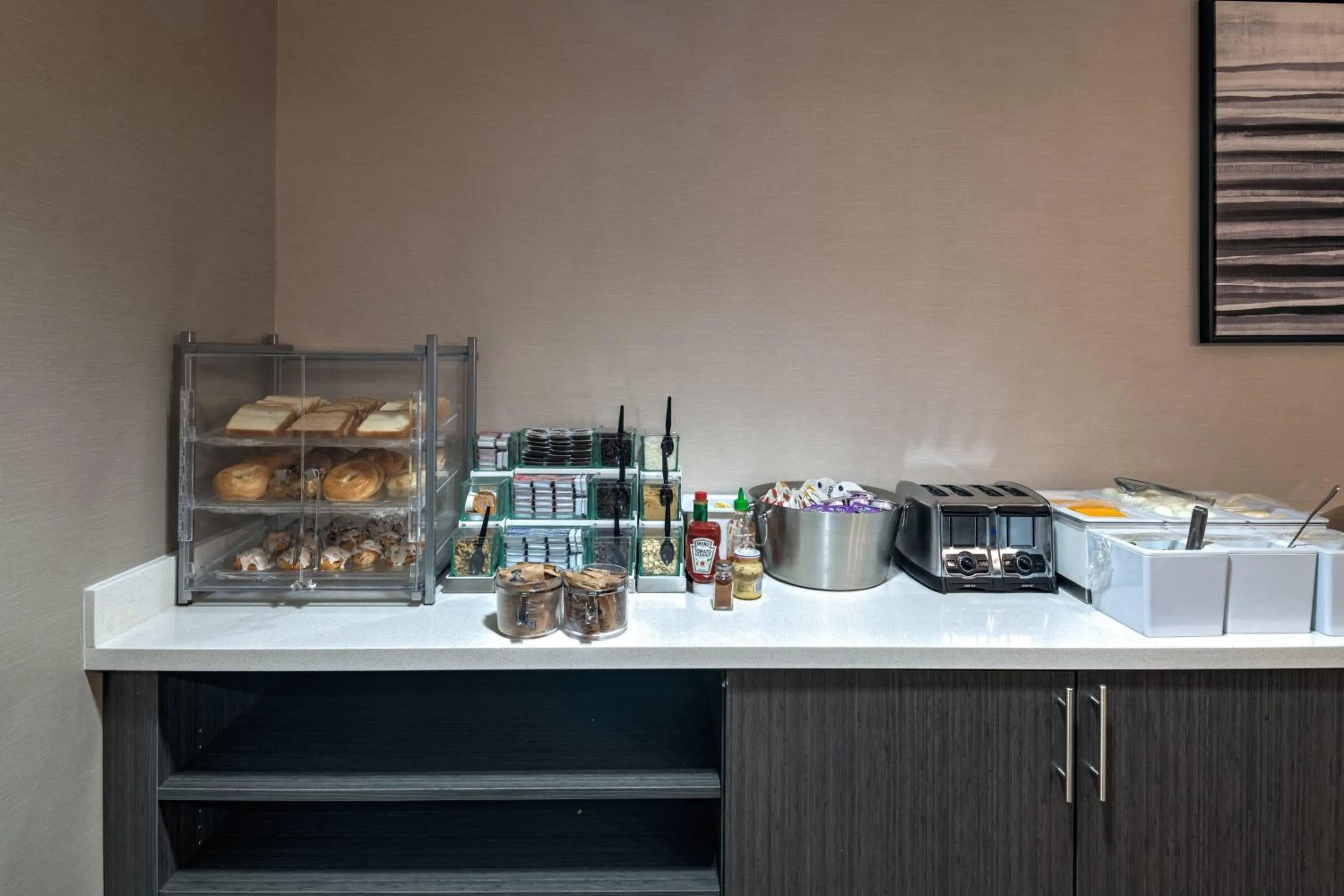 Breakfast in Residence Inn Shreveport Airport