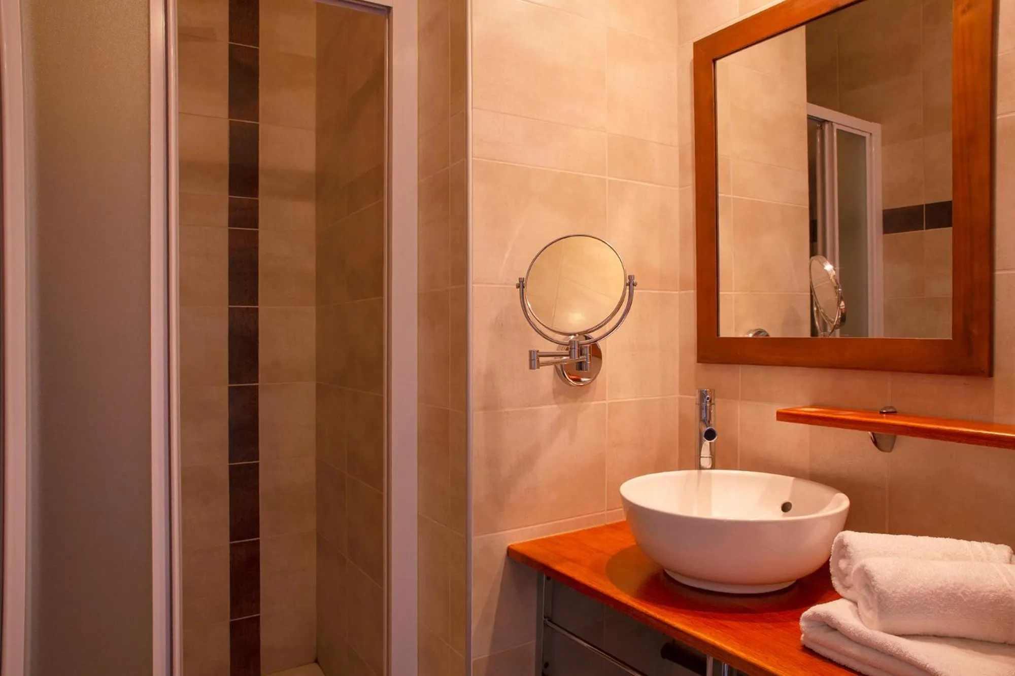 Auberge de la Petite Ferme, Super-Besse Est, The Originals Relais