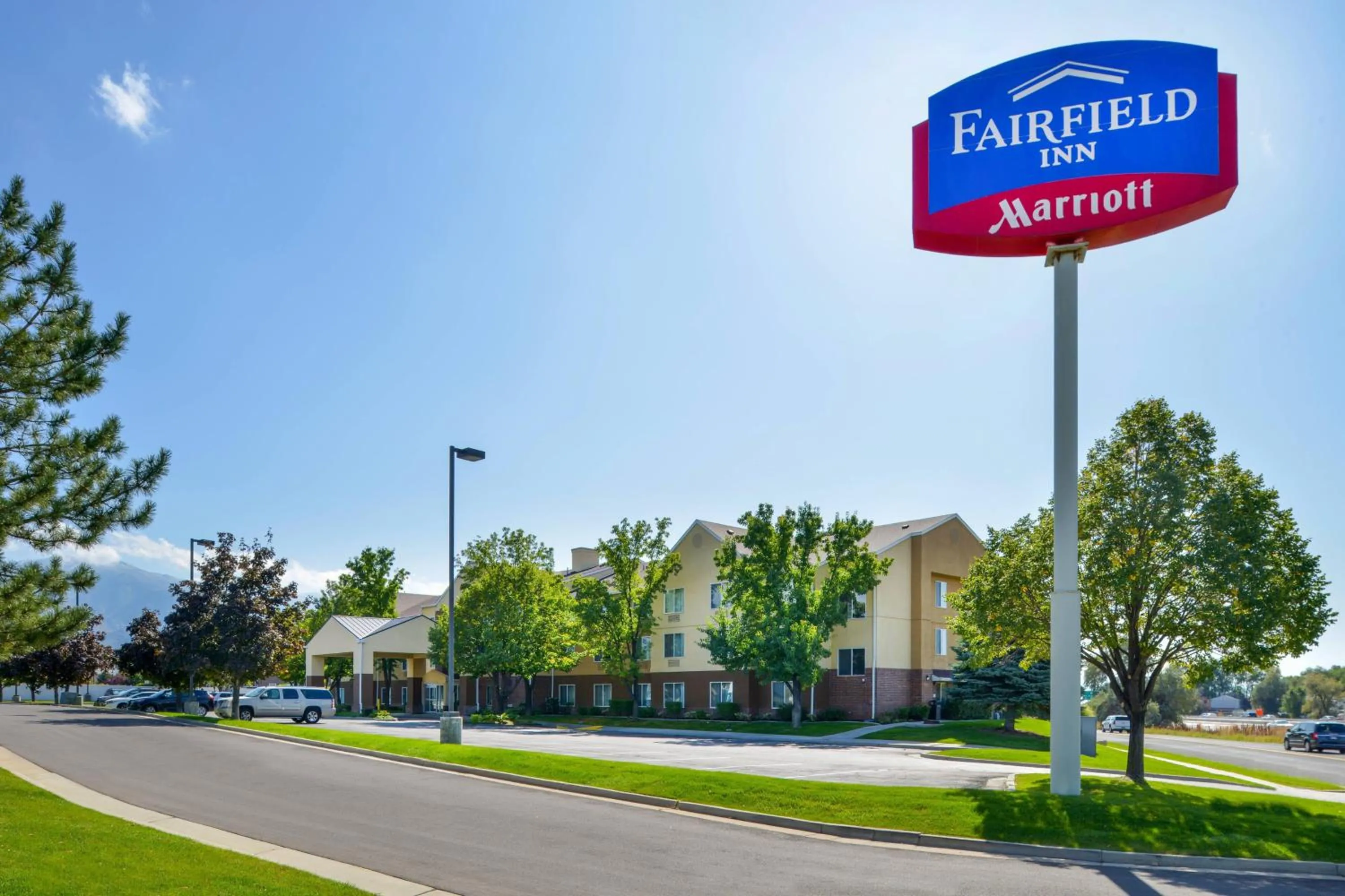 Property building in Fairfield Inn Salt Lake City Layton