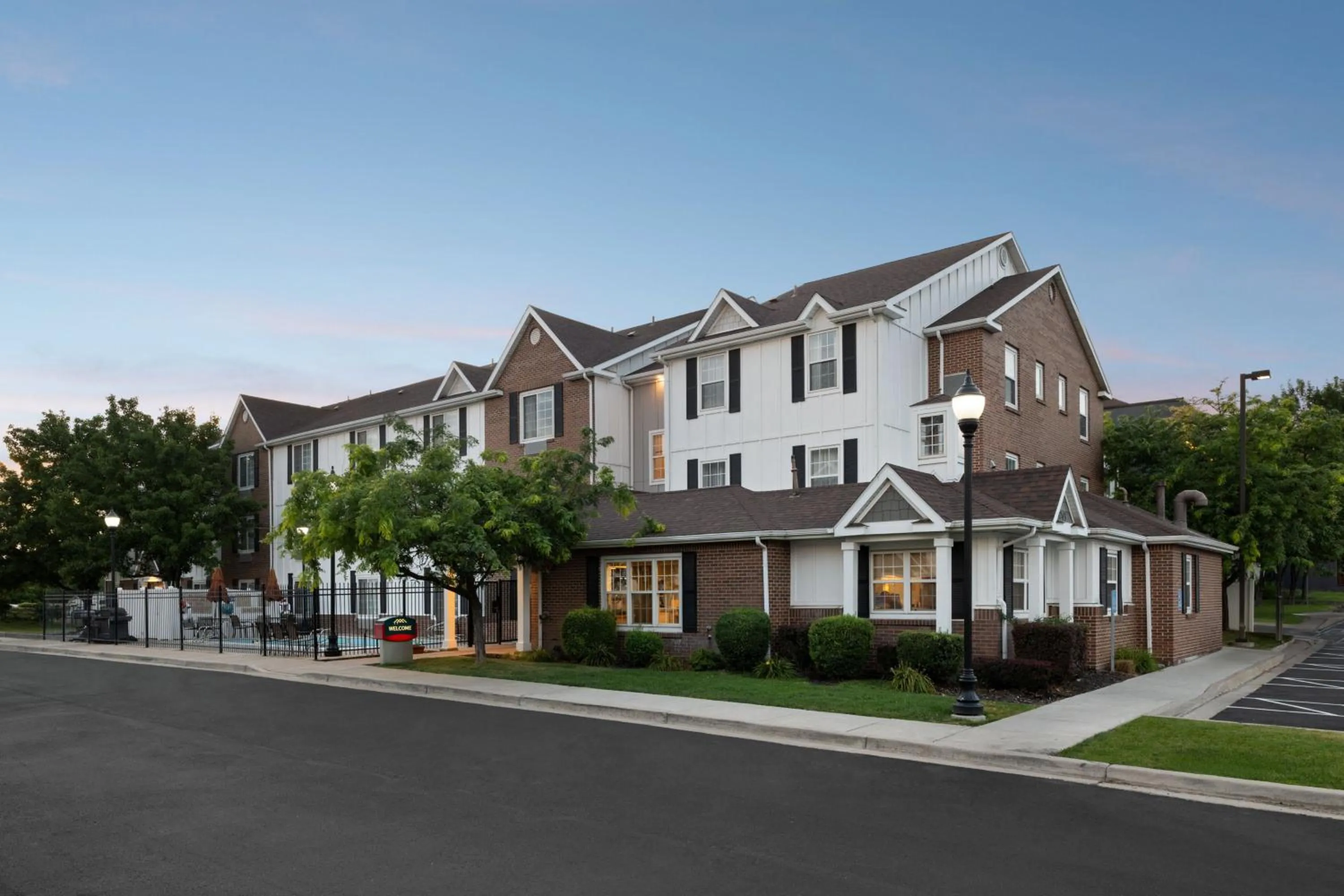 Property building in TownePlace Suites Salt Lake City Layton