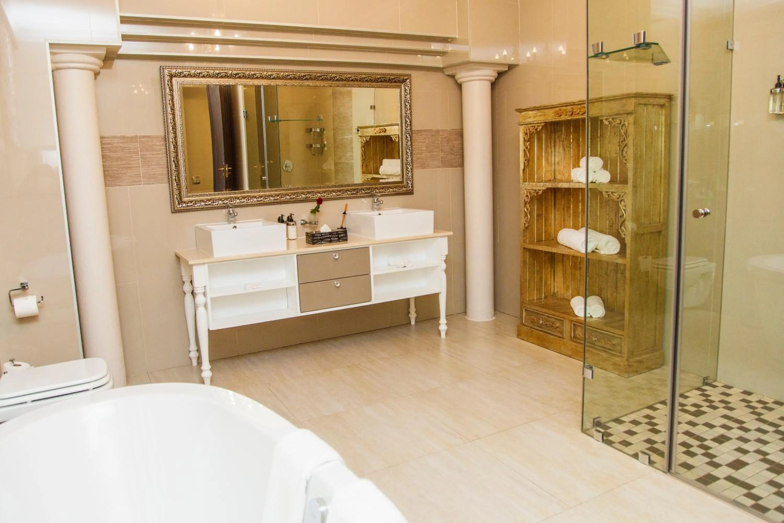 Bathroom in Ivory Manor Boutique Hotel