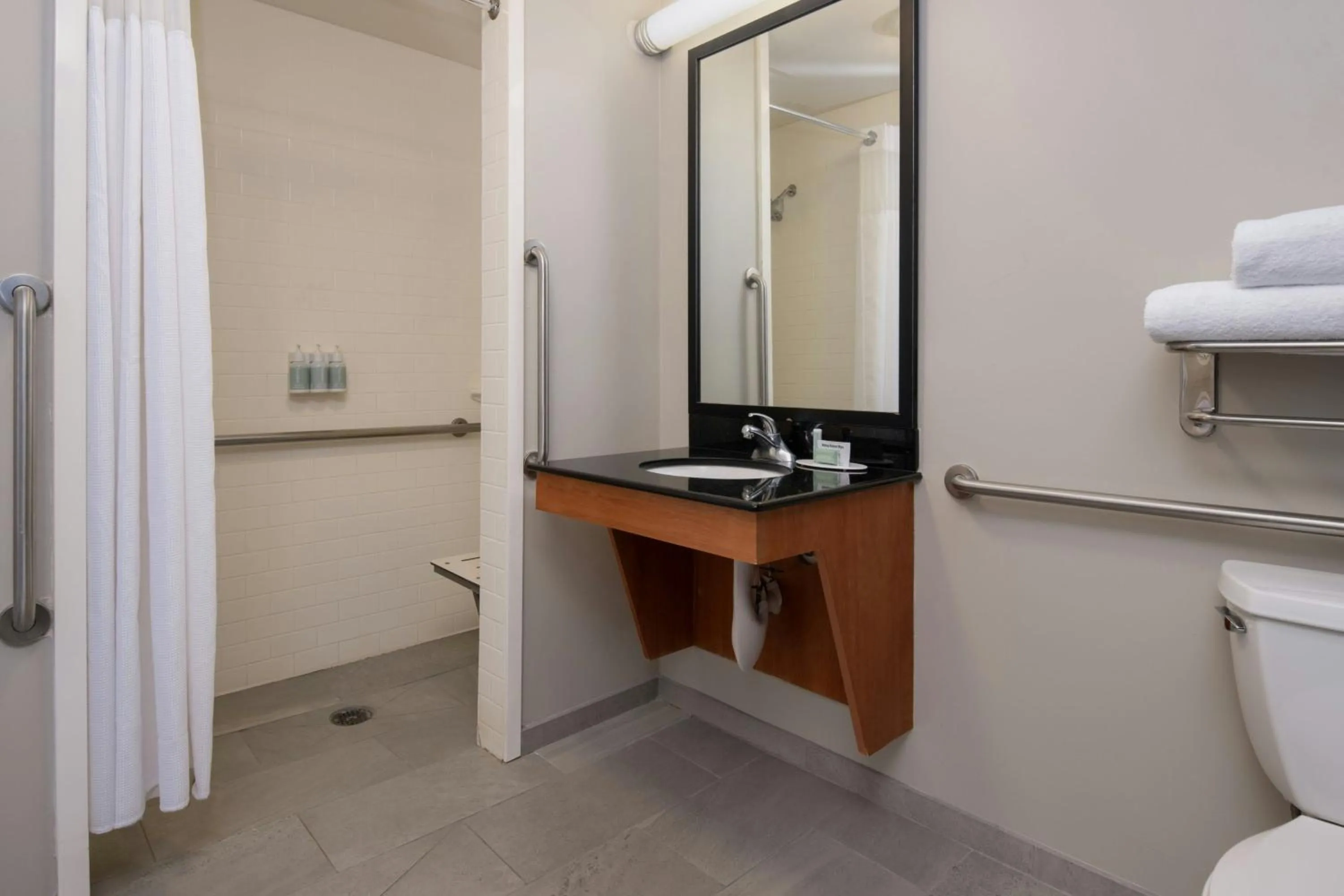Bathroom in Fairfield Inn & Suites Santa Maria